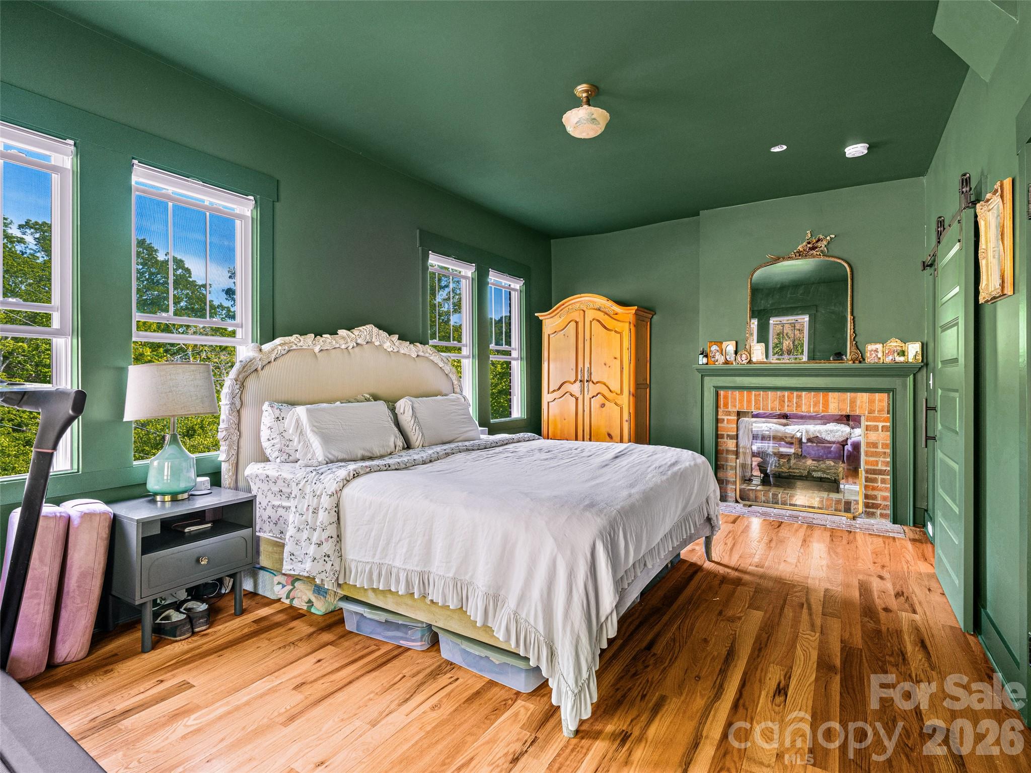 296 Roberts Hill Road — Marshall