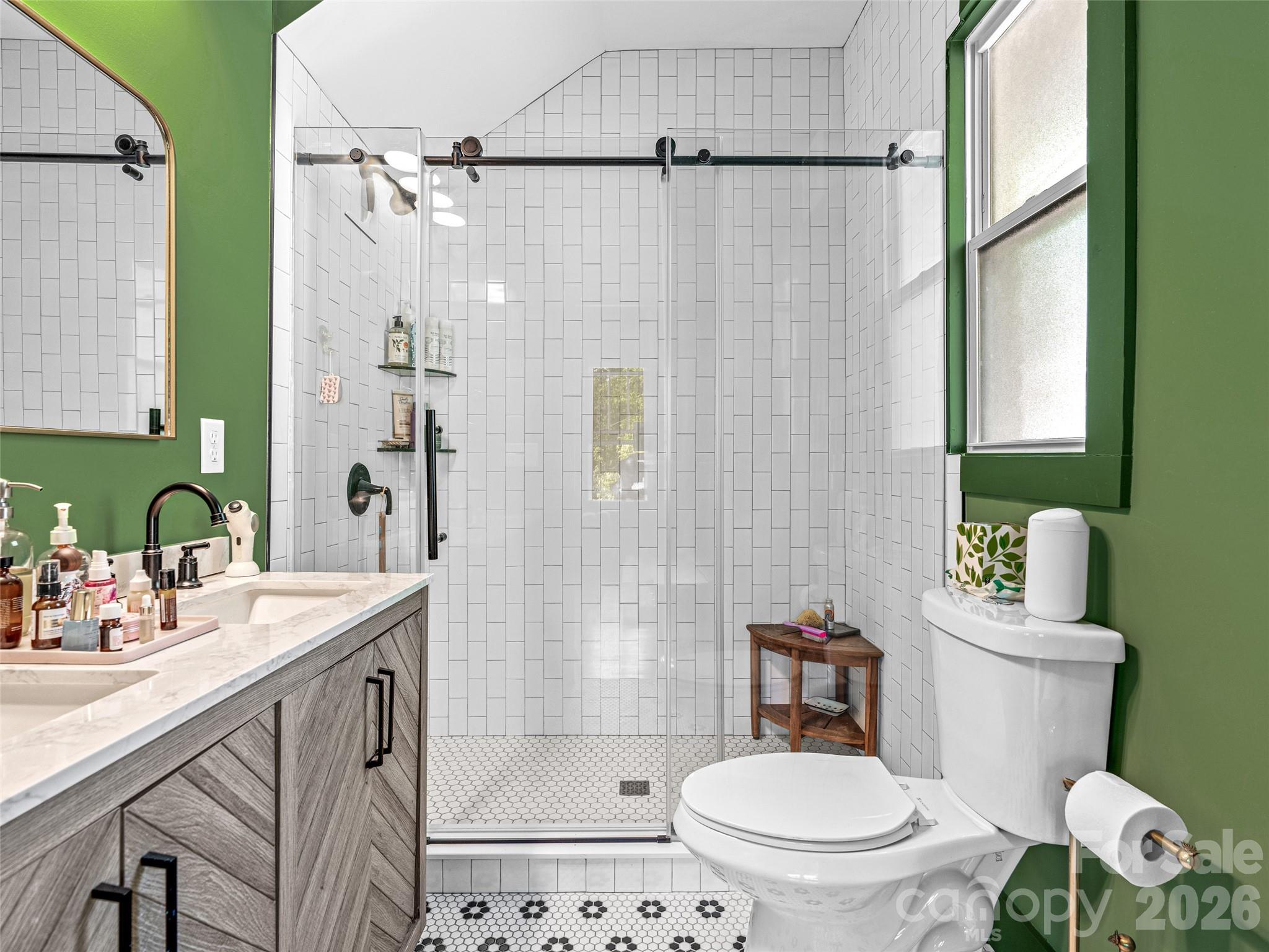 296 Roberts Hill Road — Marshall