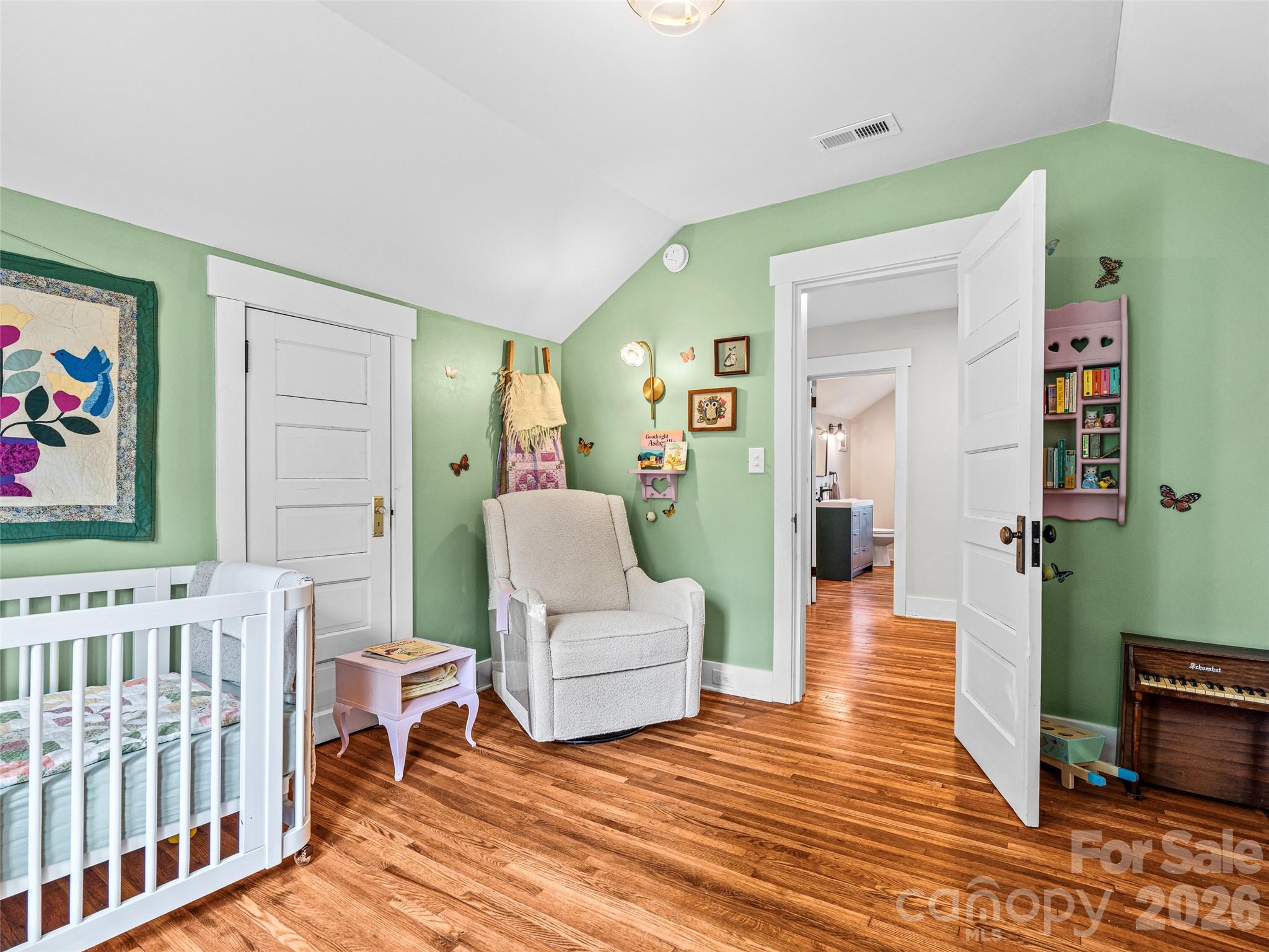 296 Roberts Hill Road — Marshall