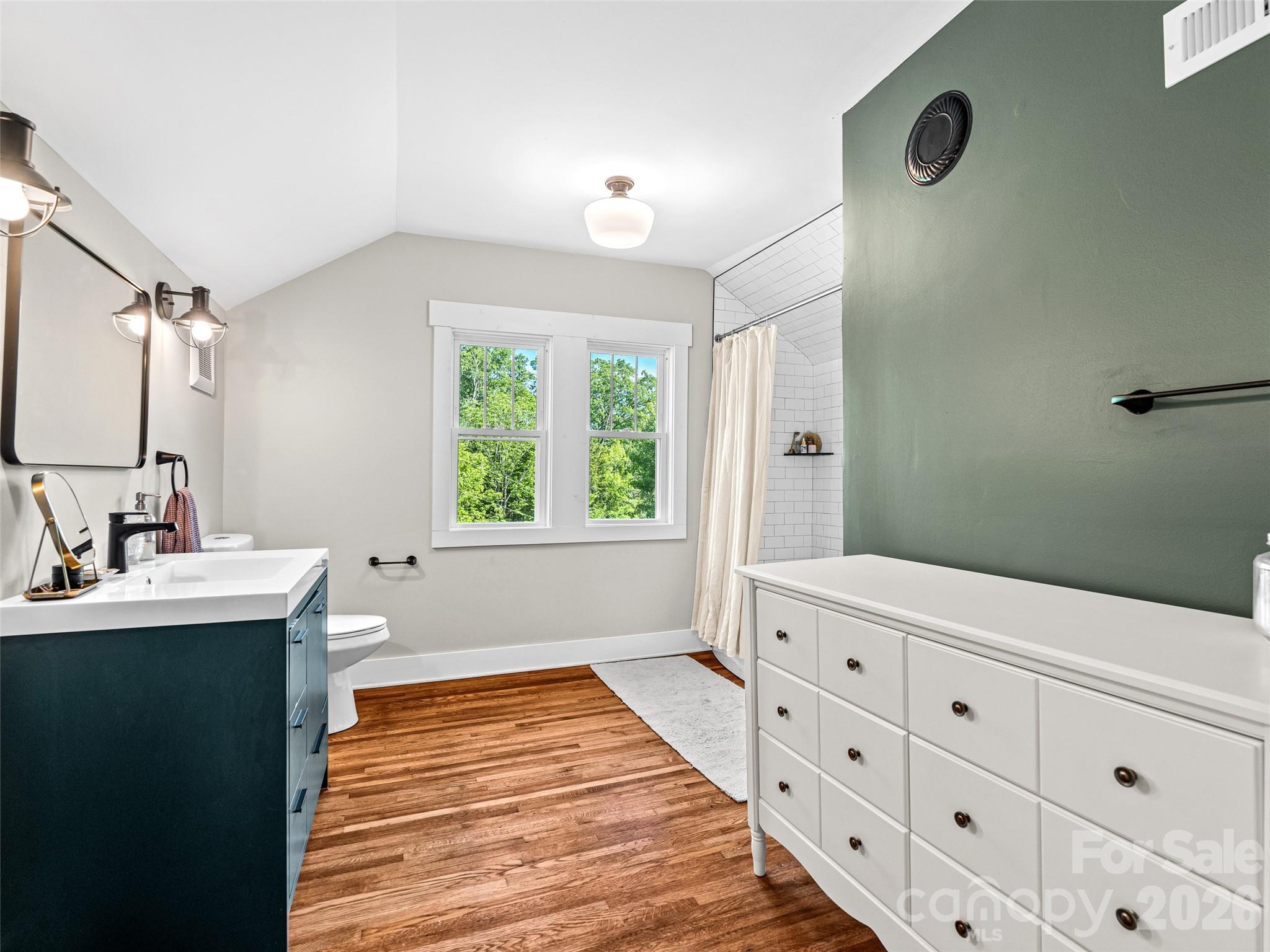 296 Roberts Hill Road — Marshall
