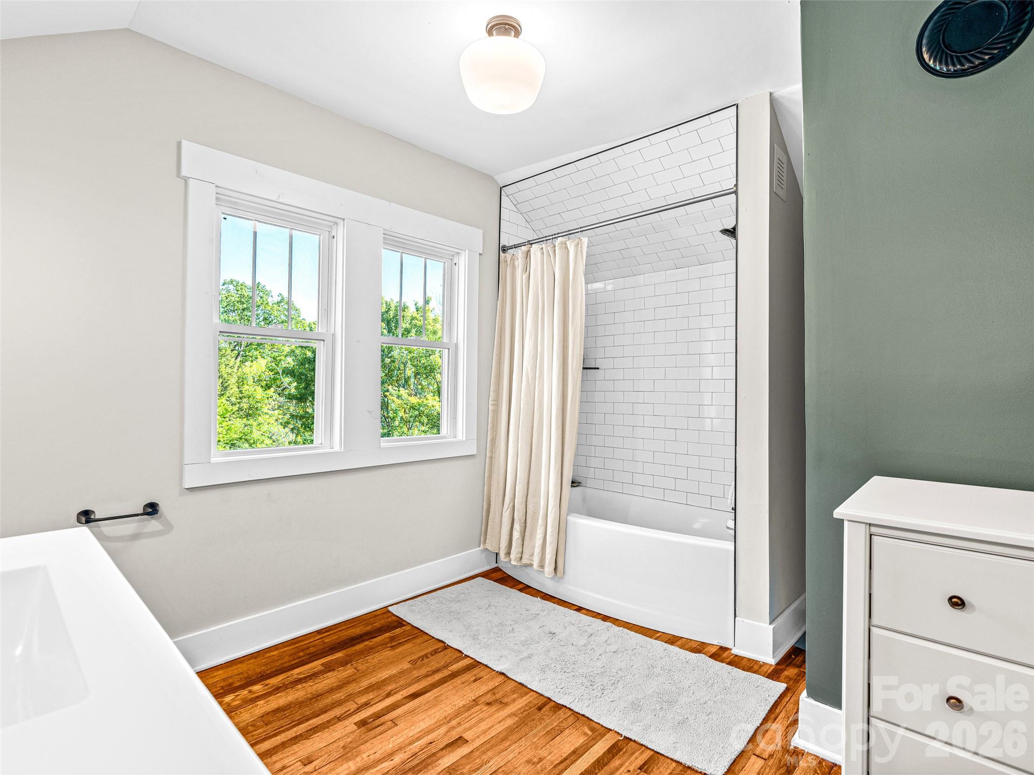 296 Roberts Hill Road — Marshall