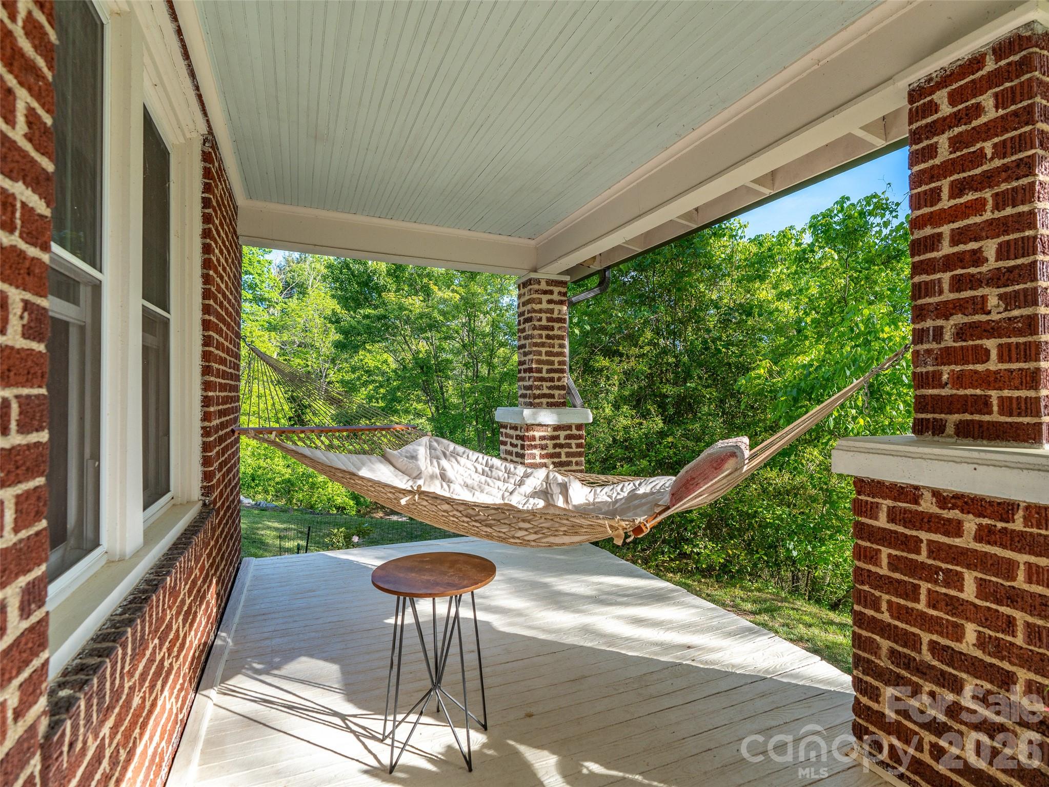 296 Roberts Hill Road — Marshall