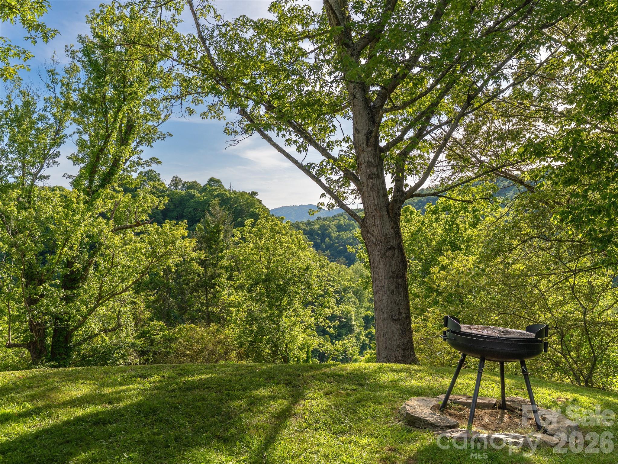 296 Roberts Hill Road — Marshall