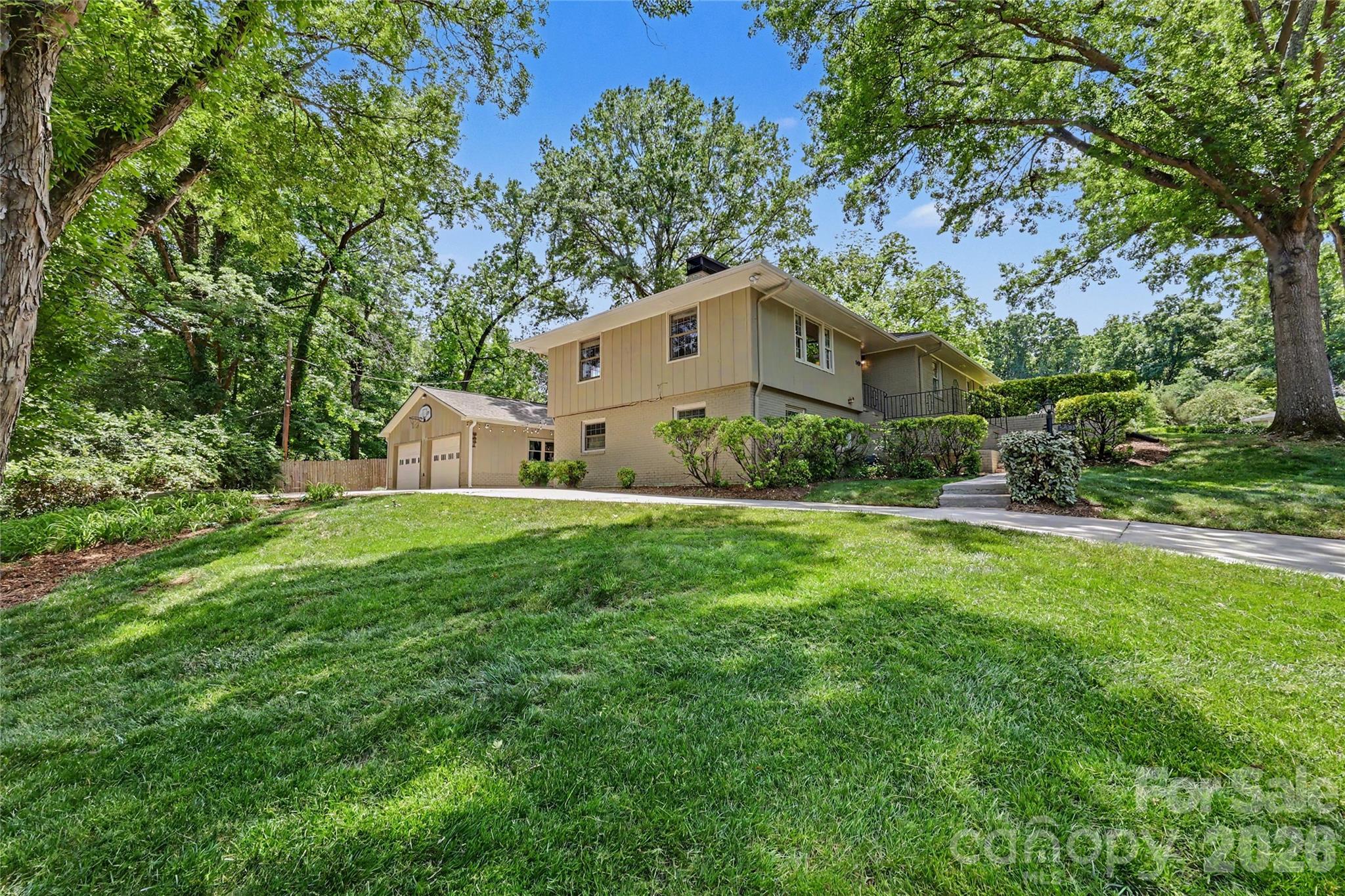 5451 Addison Drive — Charlotte