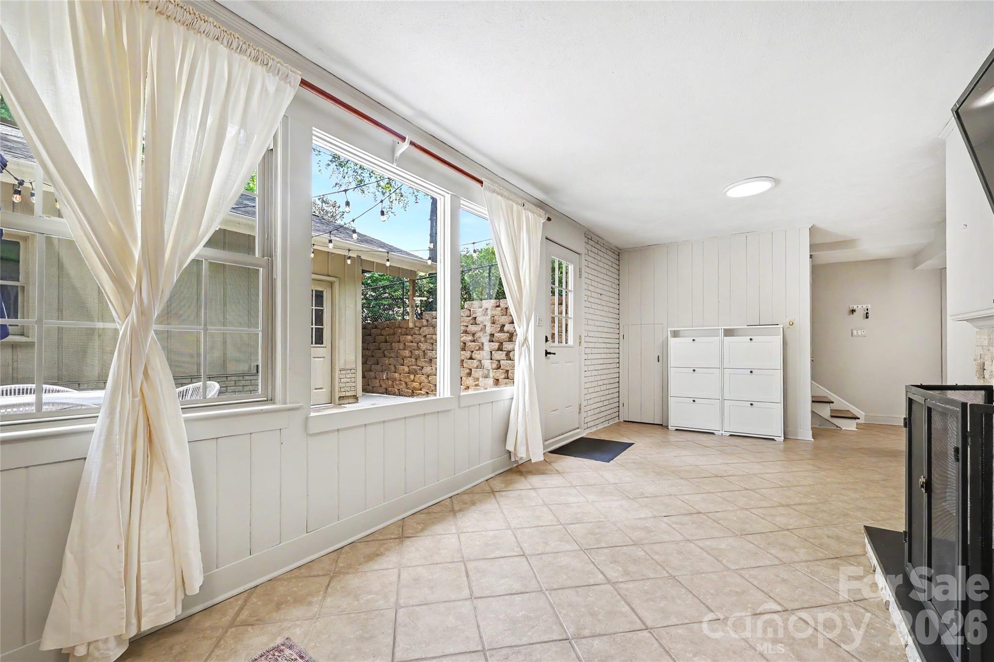 5451 Addison Drive — Charlotte
