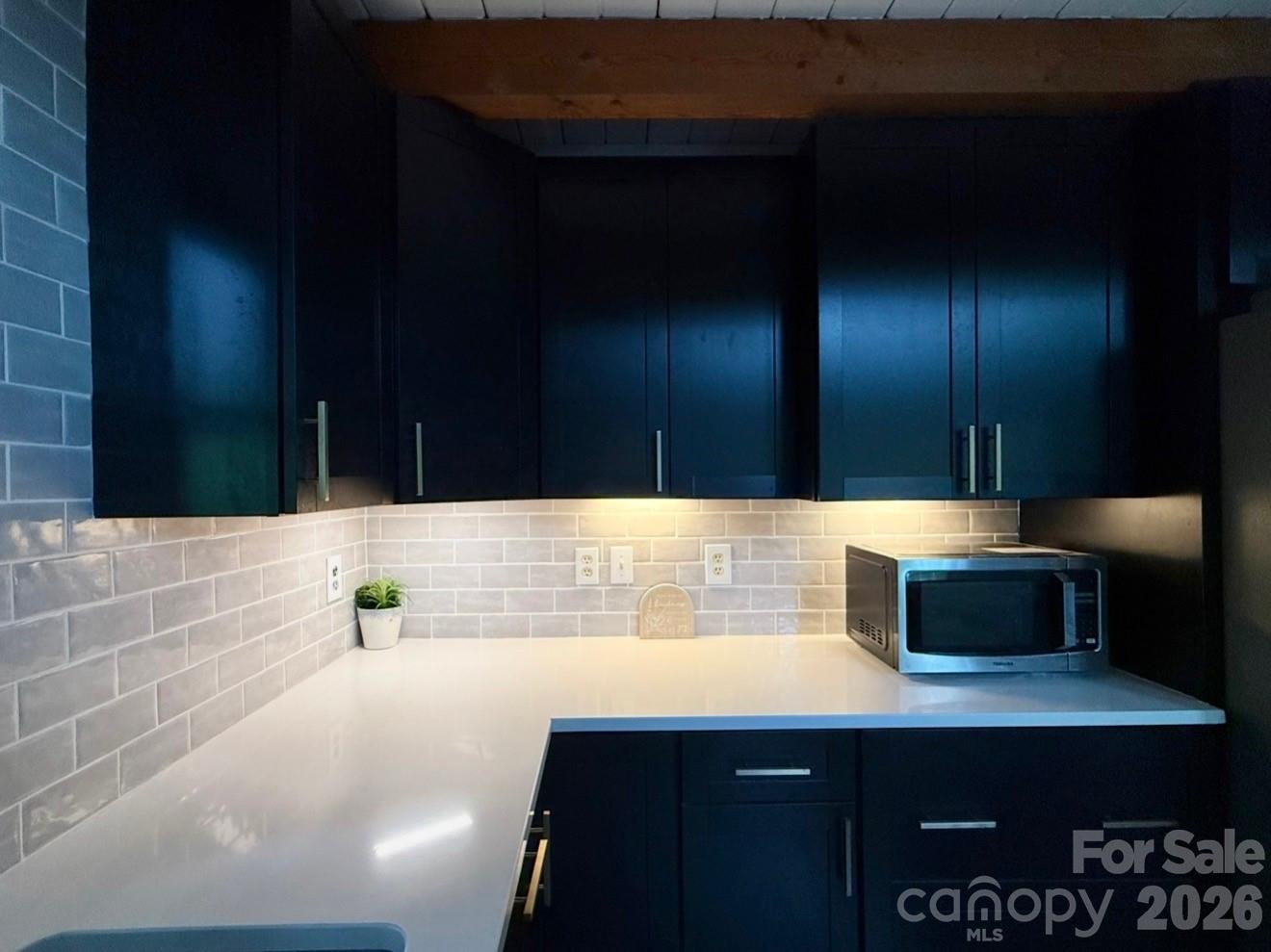 89 Woodcliff Loop — Newland