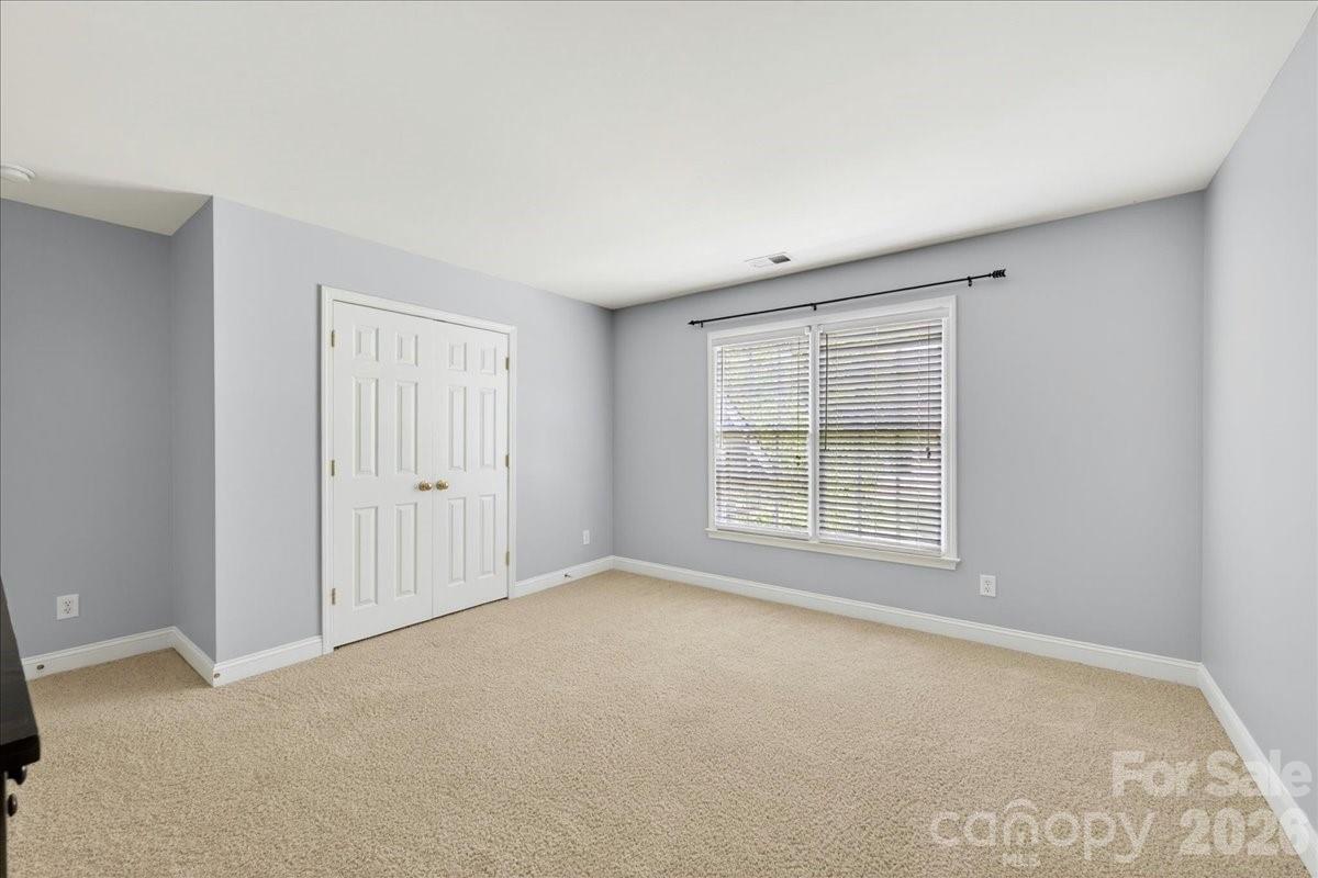 6410 Latta Springs Circle — Huntersville