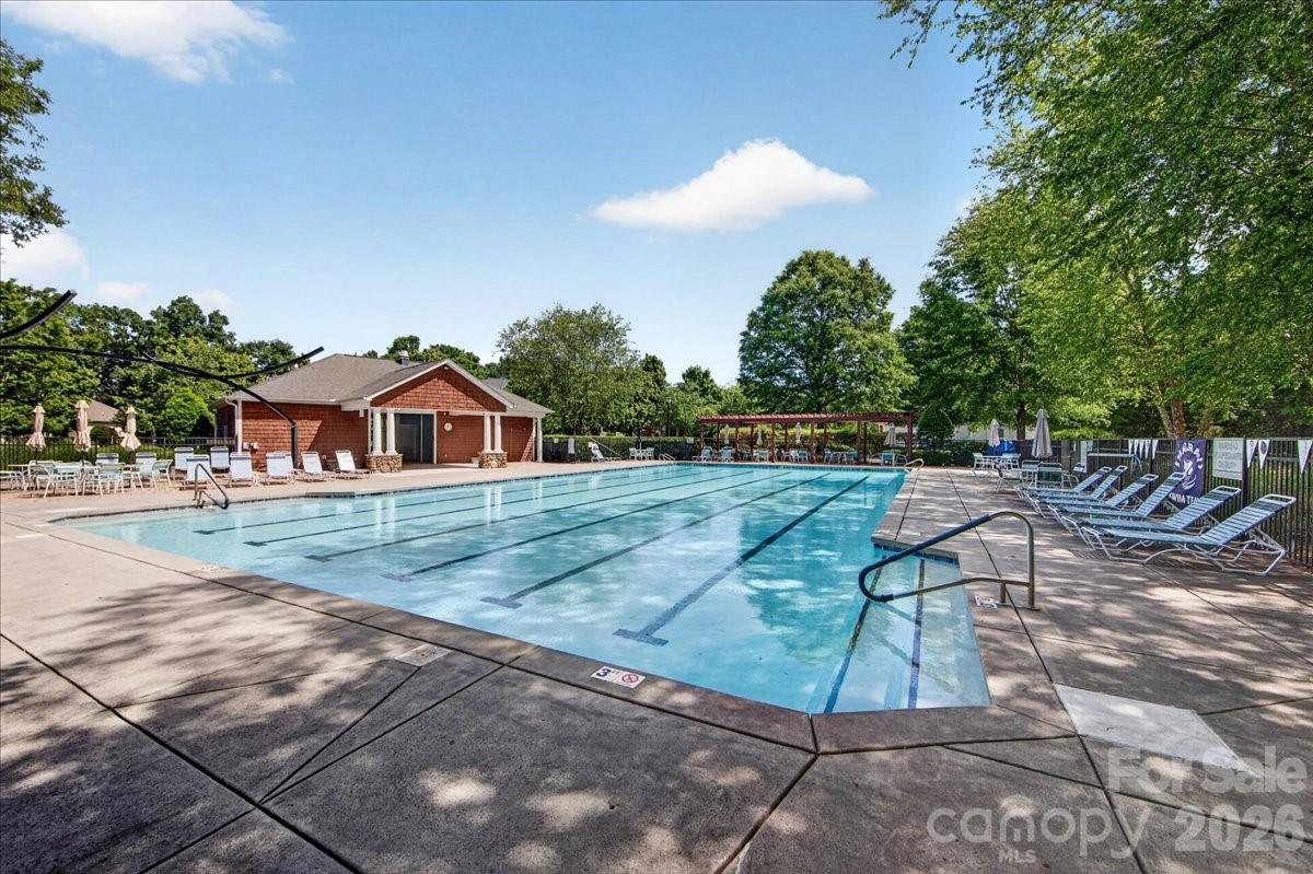 6410 Latta Springs Circle — Huntersville
