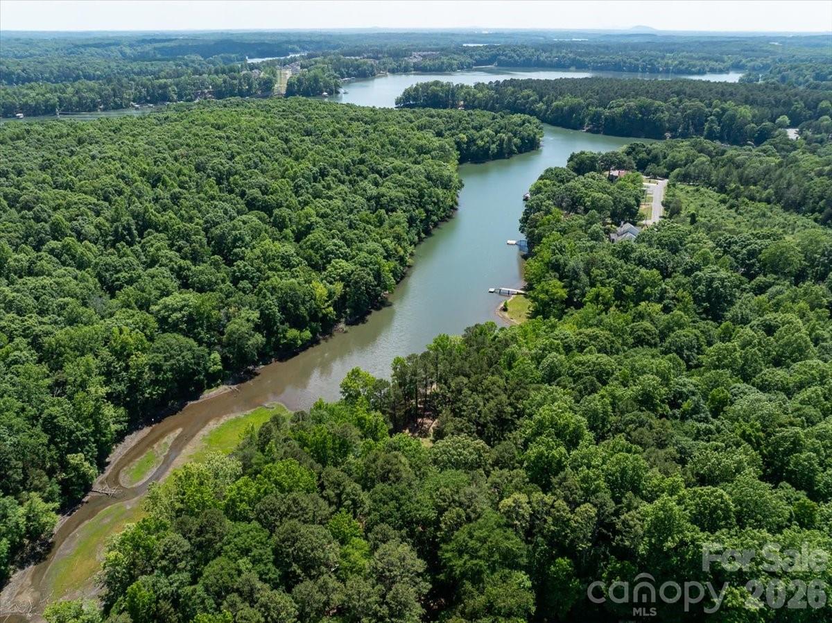6410 Latta Springs Circle — Huntersville