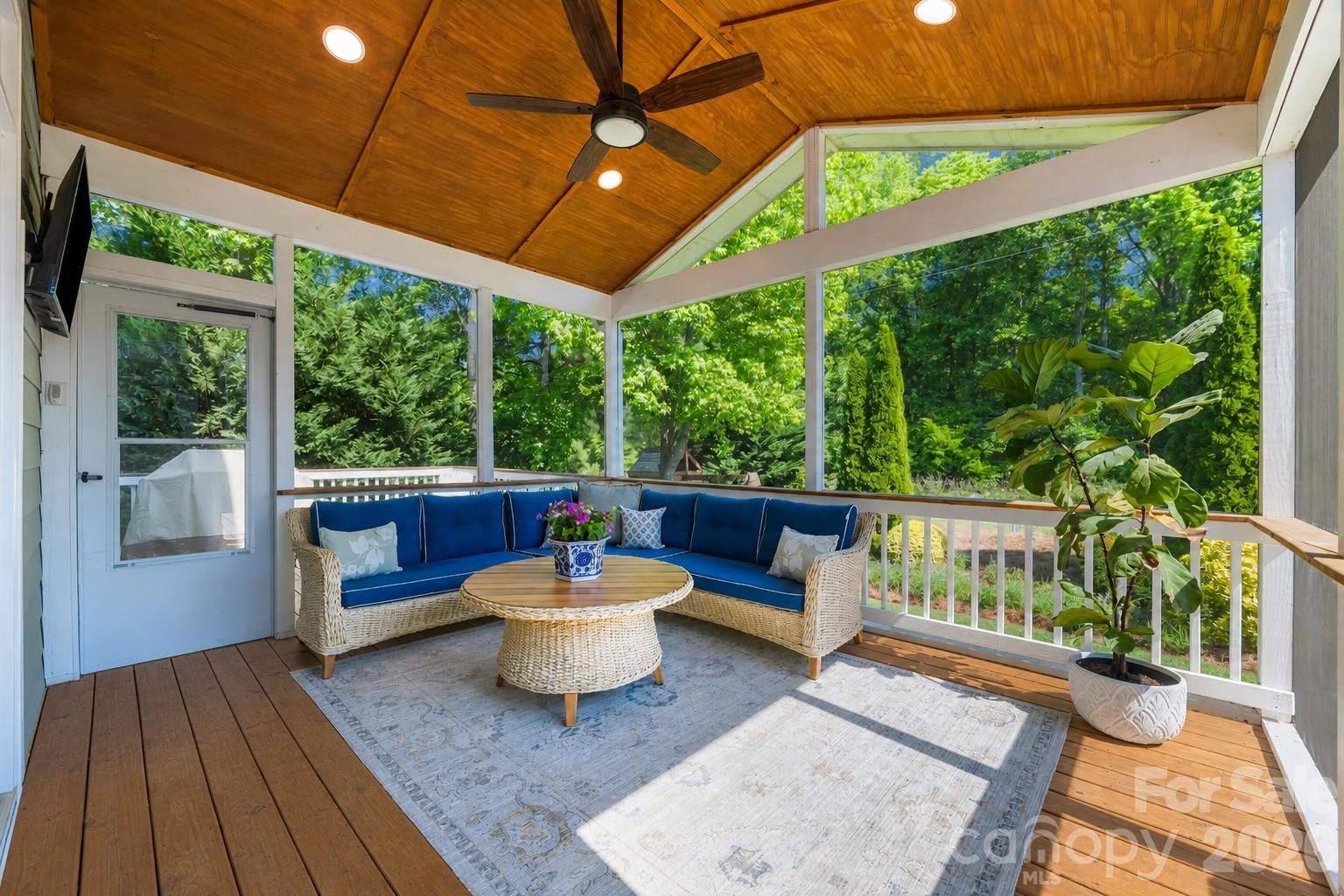 138 Misty Woods Drive — Clover