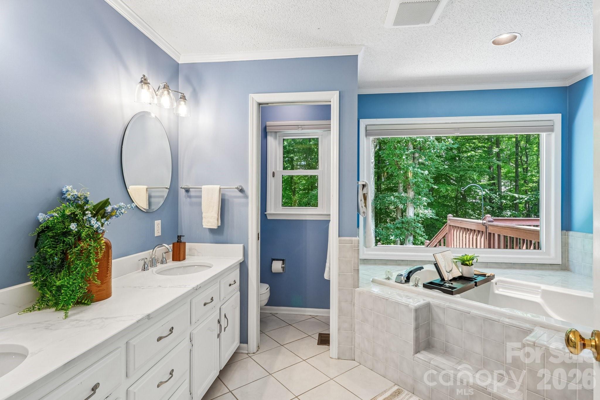2349 Maria Lynn Court — Gastonia