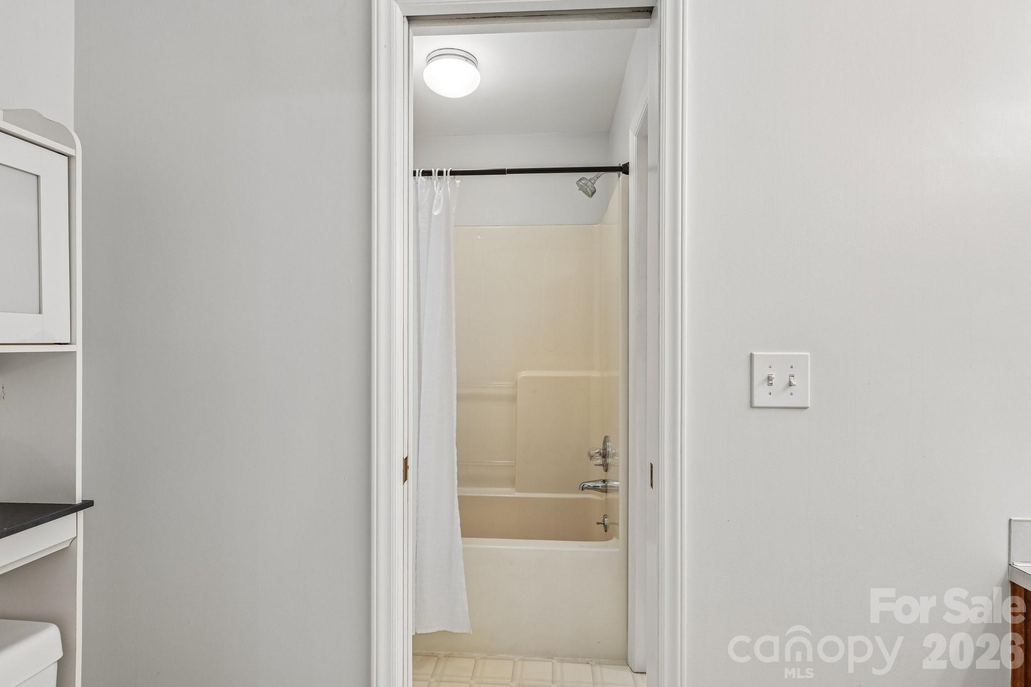 2349 Maria Lynn Court — Gastonia