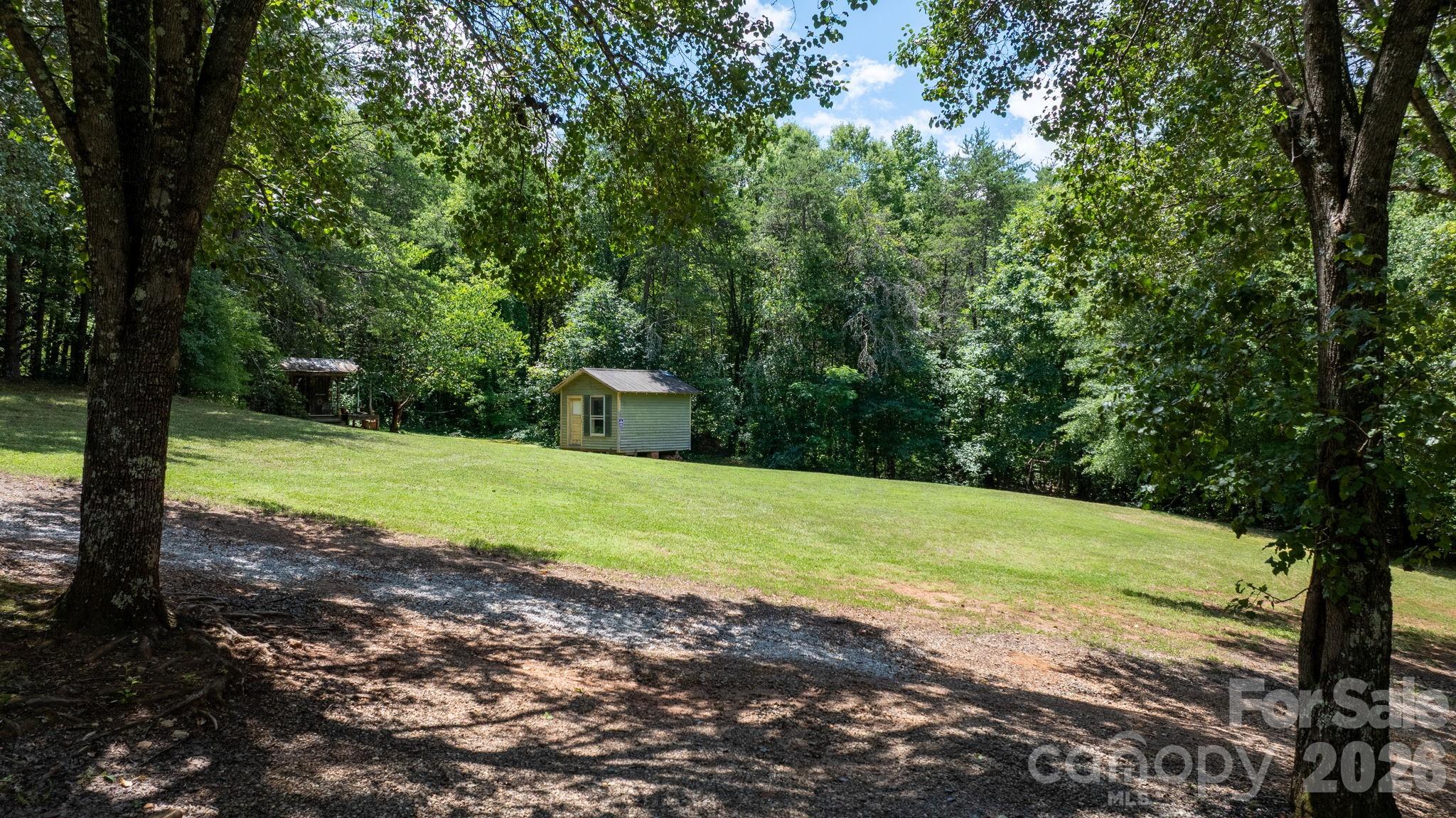 4093 Fairview Drive — Maiden