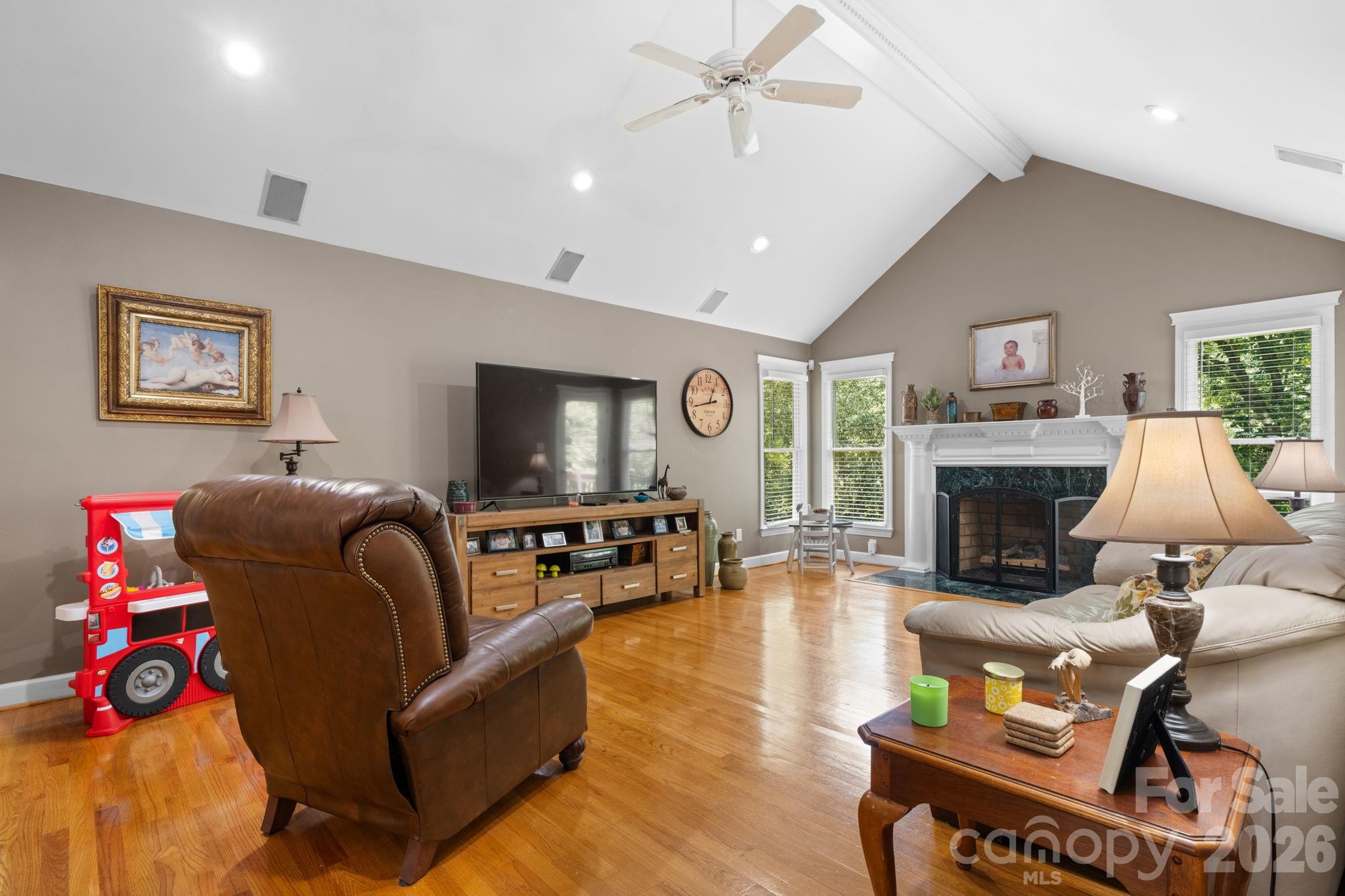 4093 Fairview Drive — Maiden