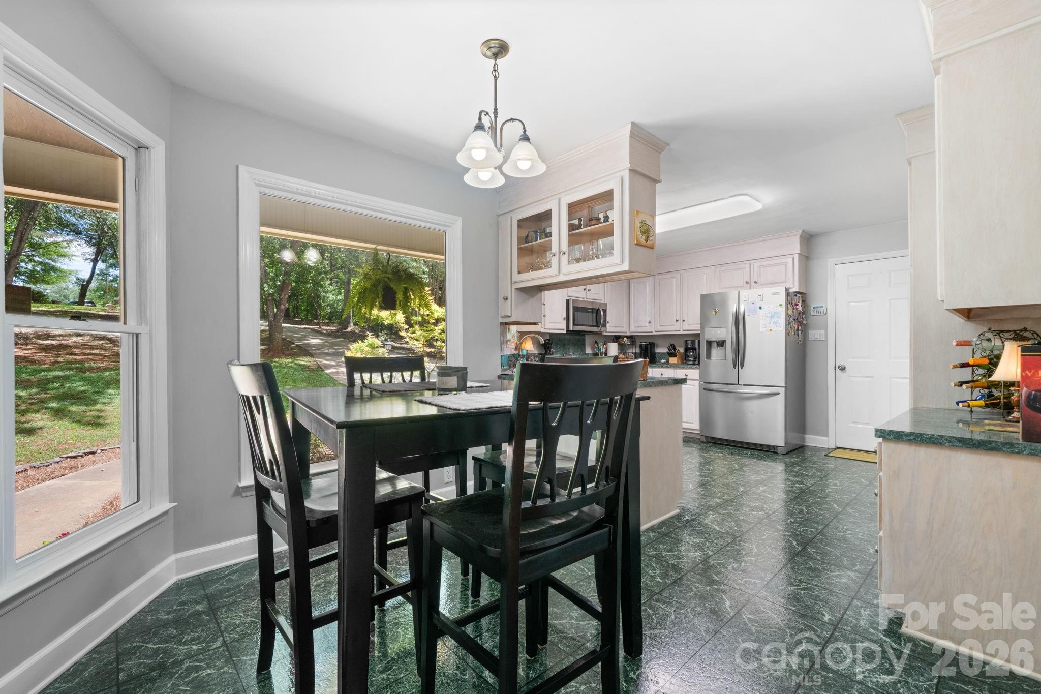 4093 Fairview Drive — Maiden