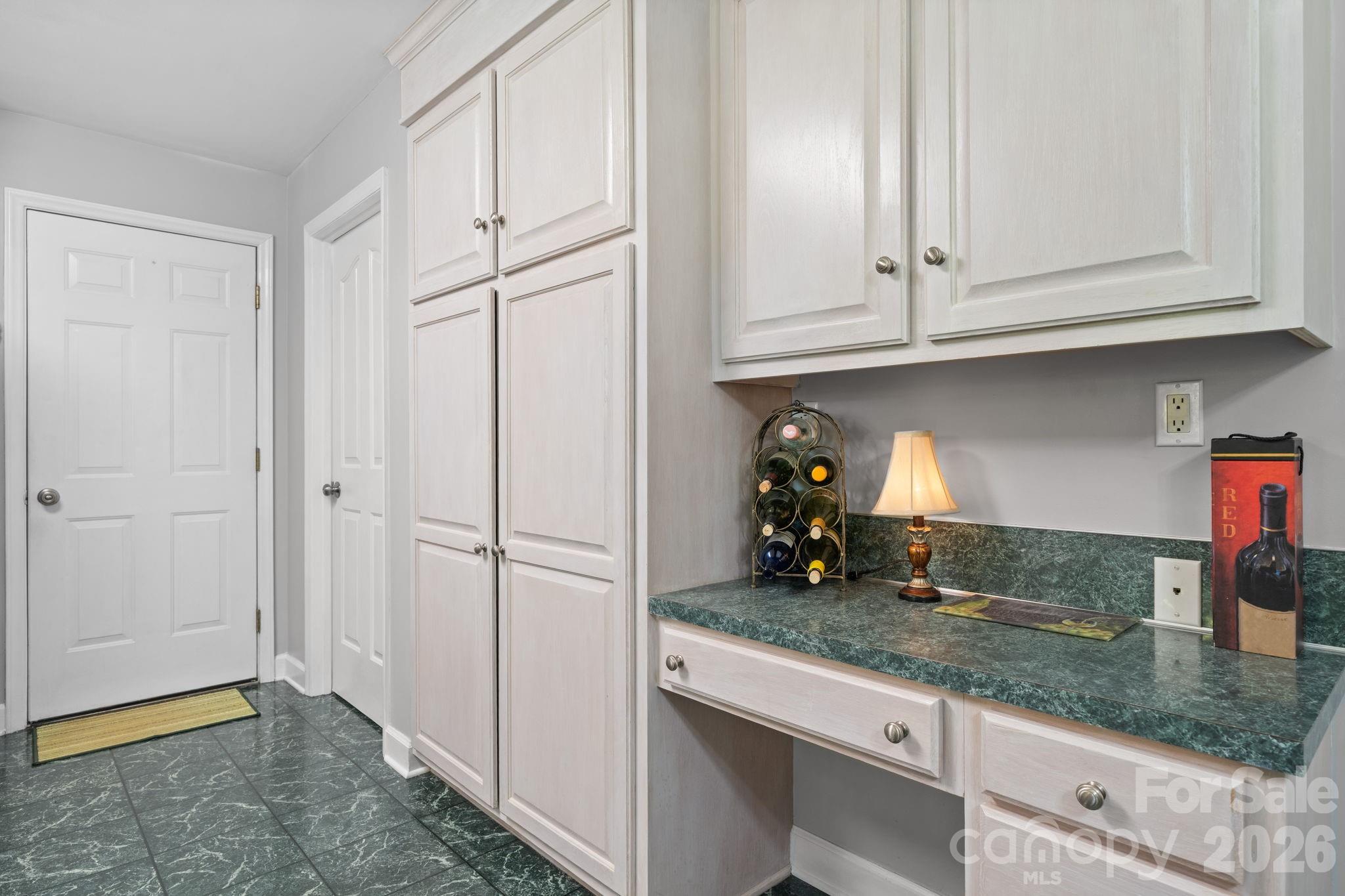 4093 Fairview Drive — Maiden