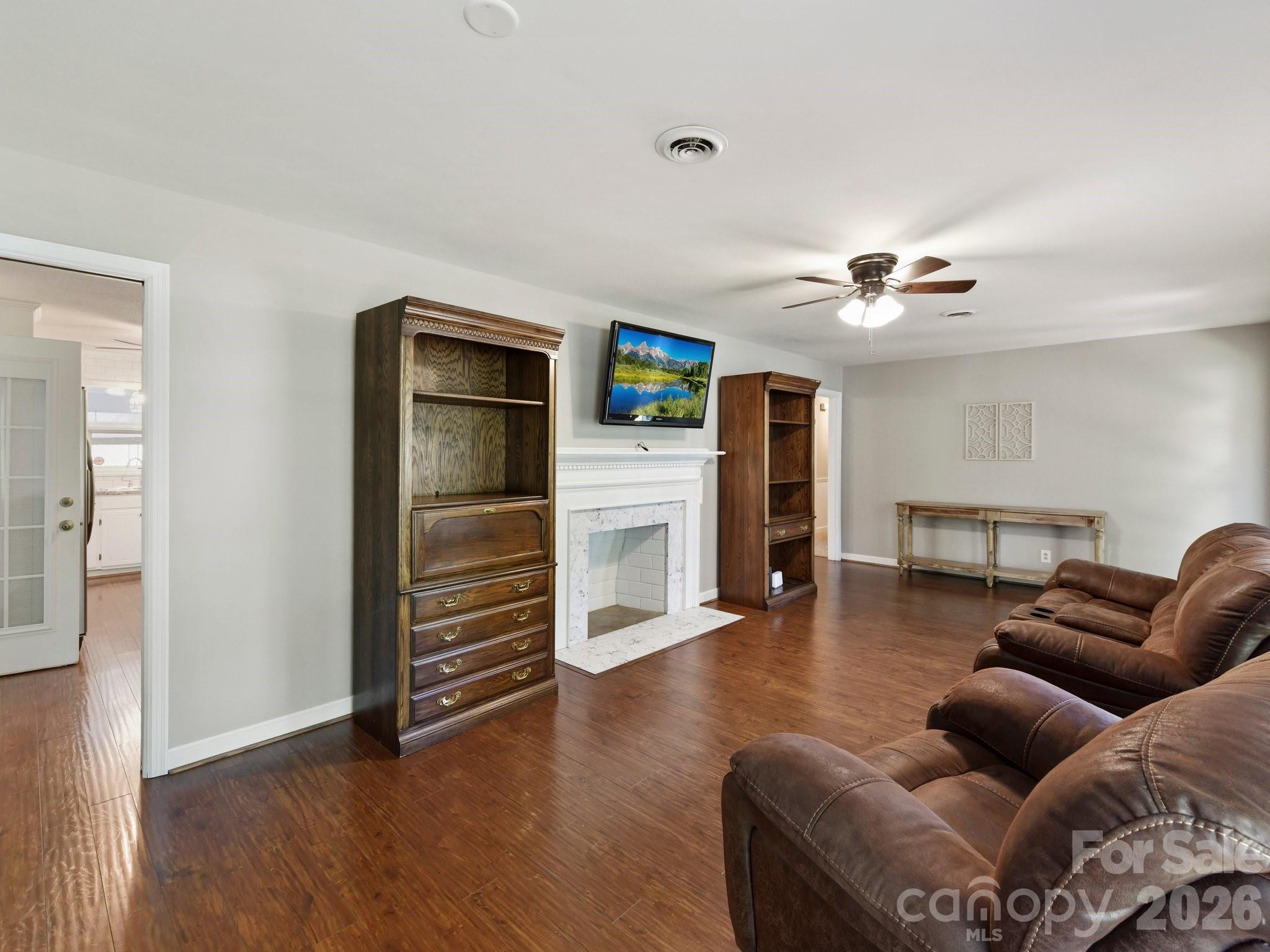 1303 Quail Drive — Monroe