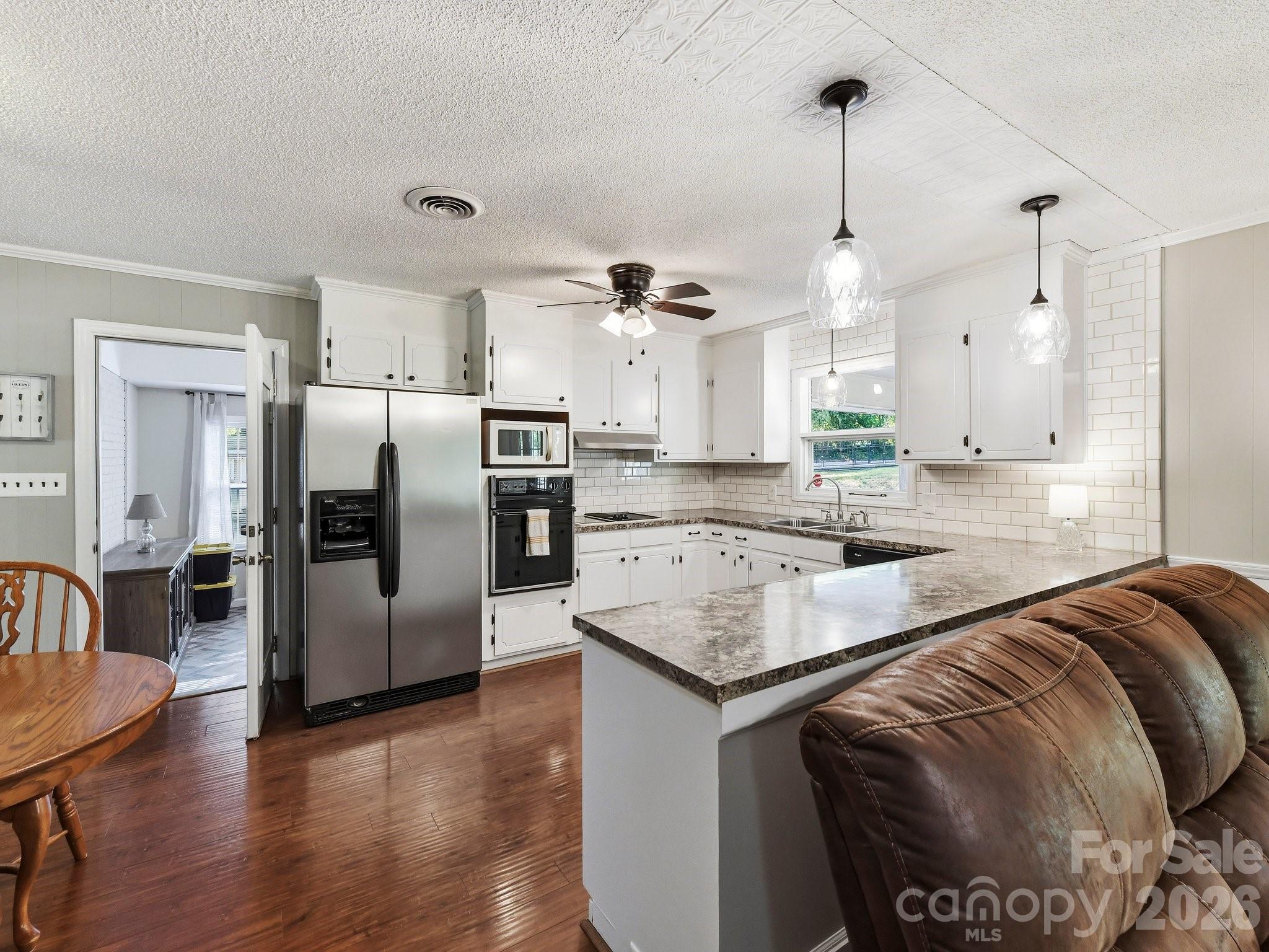 1303 Quail Drive — Monroe