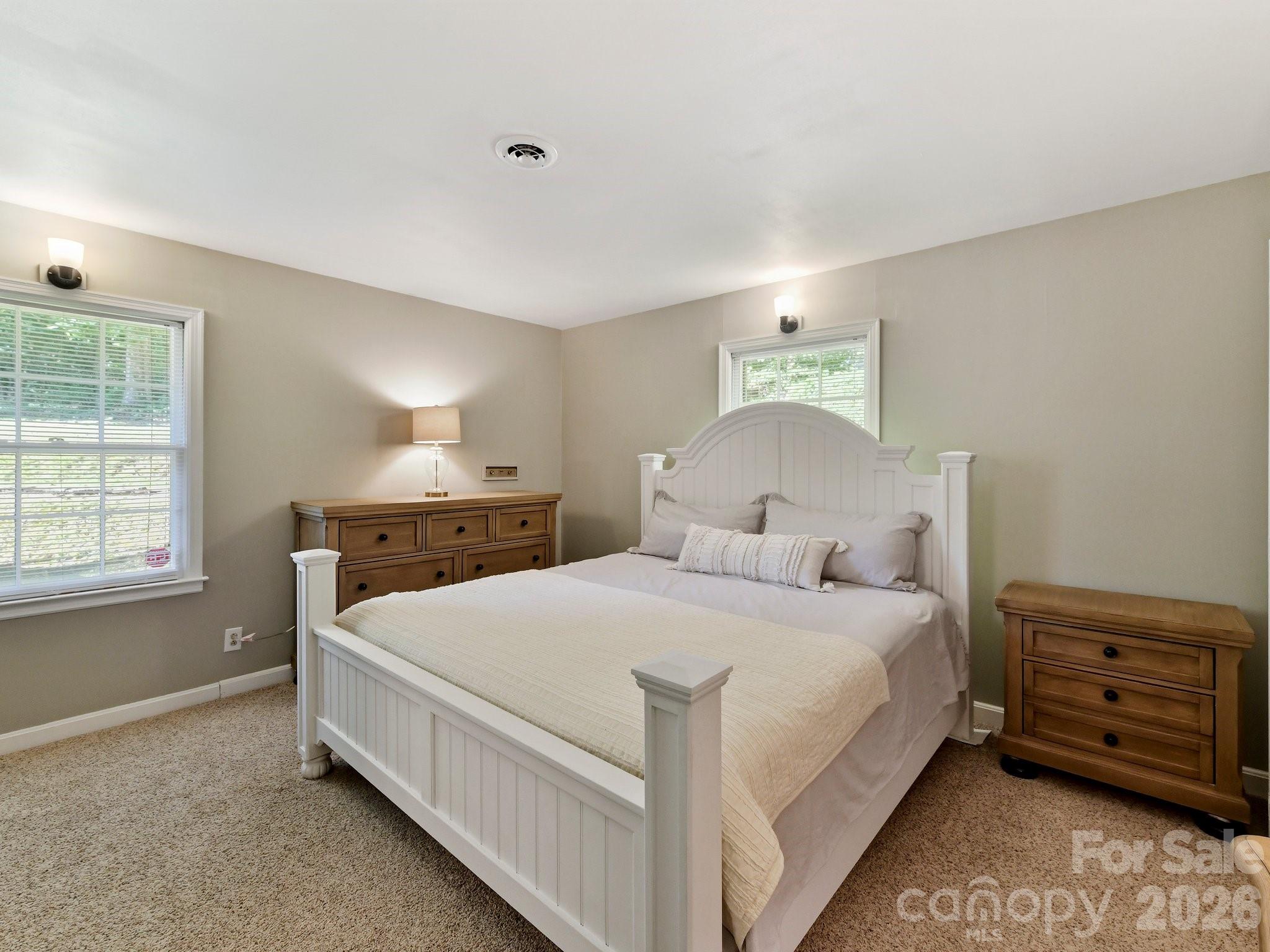 1303 Quail Drive — Monroe