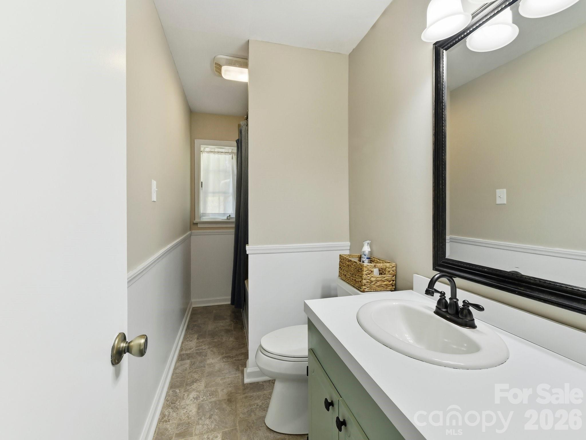 1303 Quail Drive — Monroe