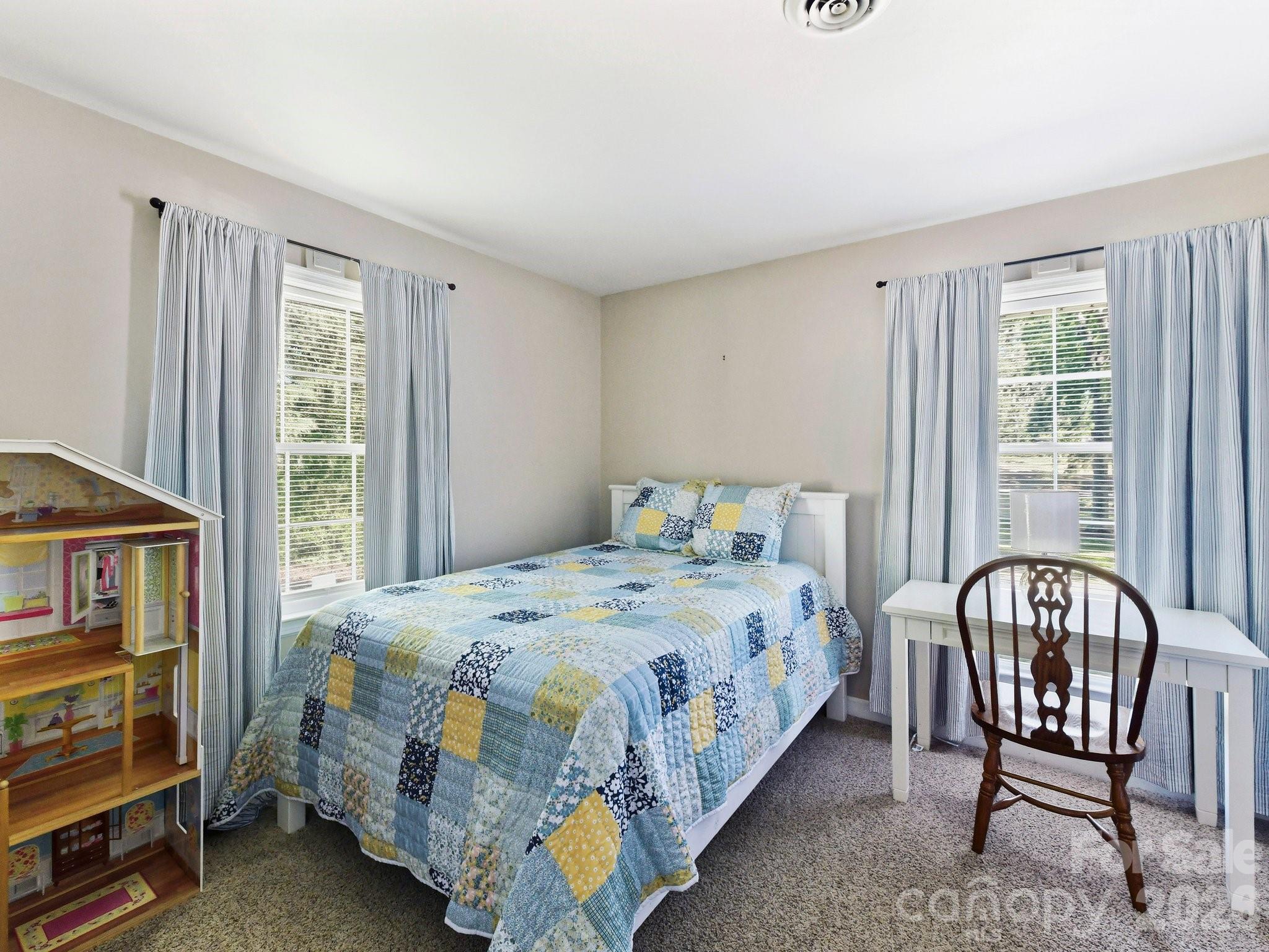 1303 Quail Drive — Monroe