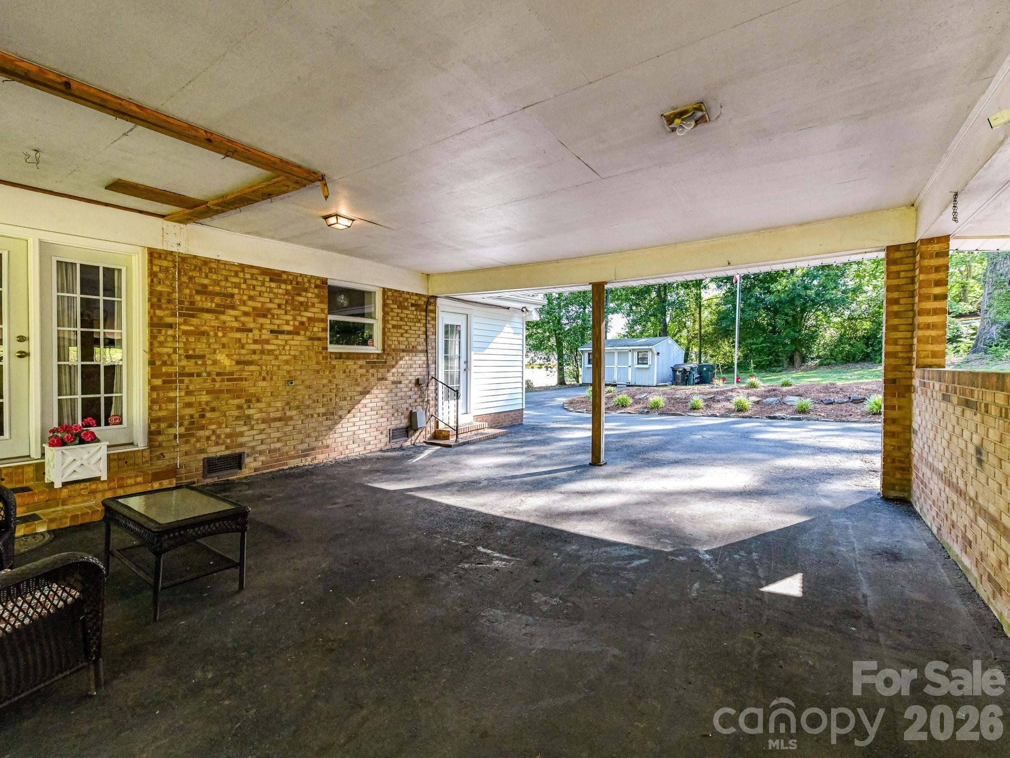 1303 Quail Drive — Monroe