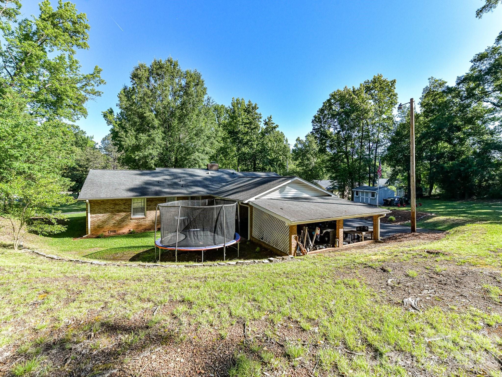 1303 Quail Drive — Monroe