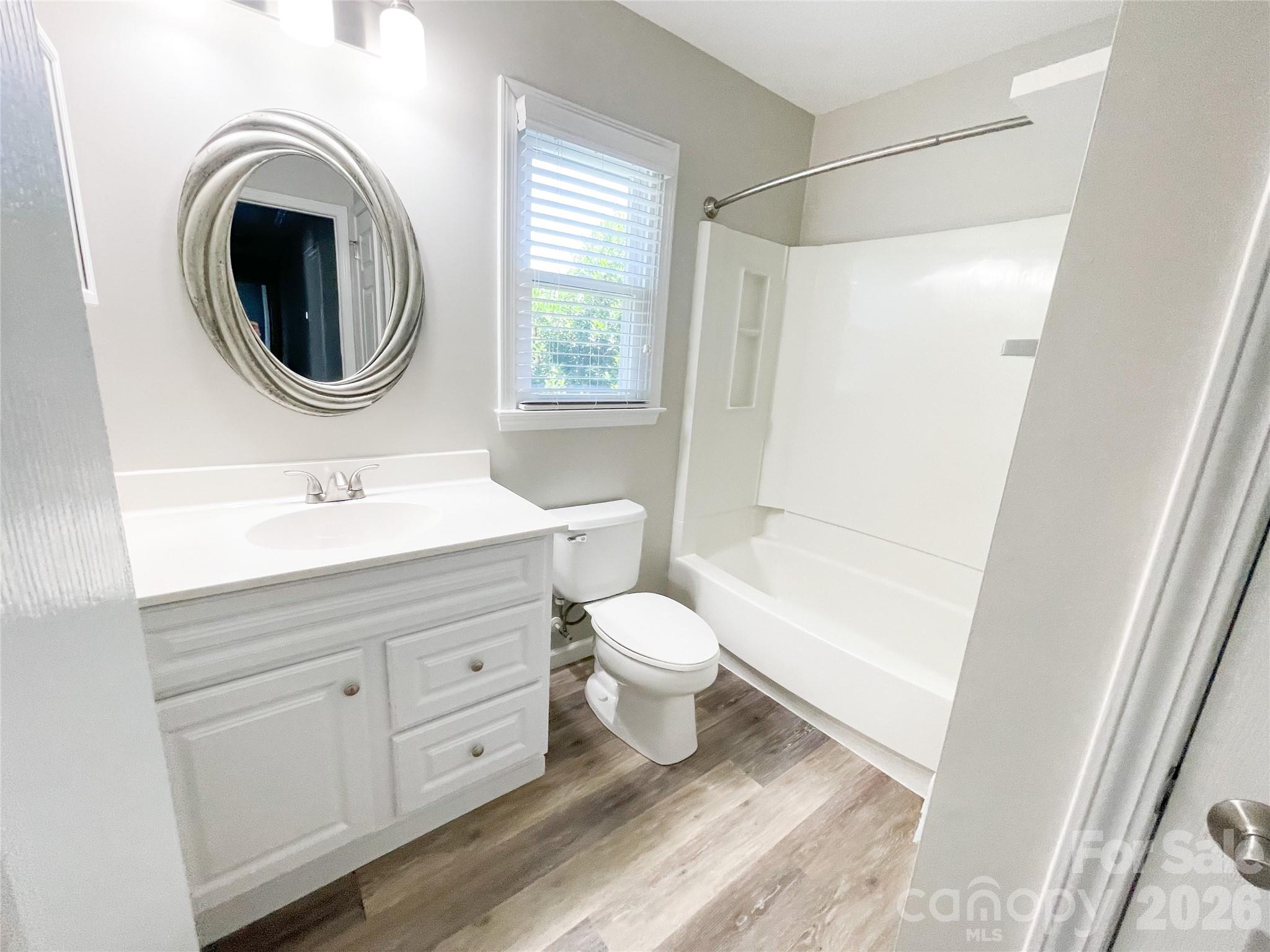 19942 Scanmar Lane — Cornelius