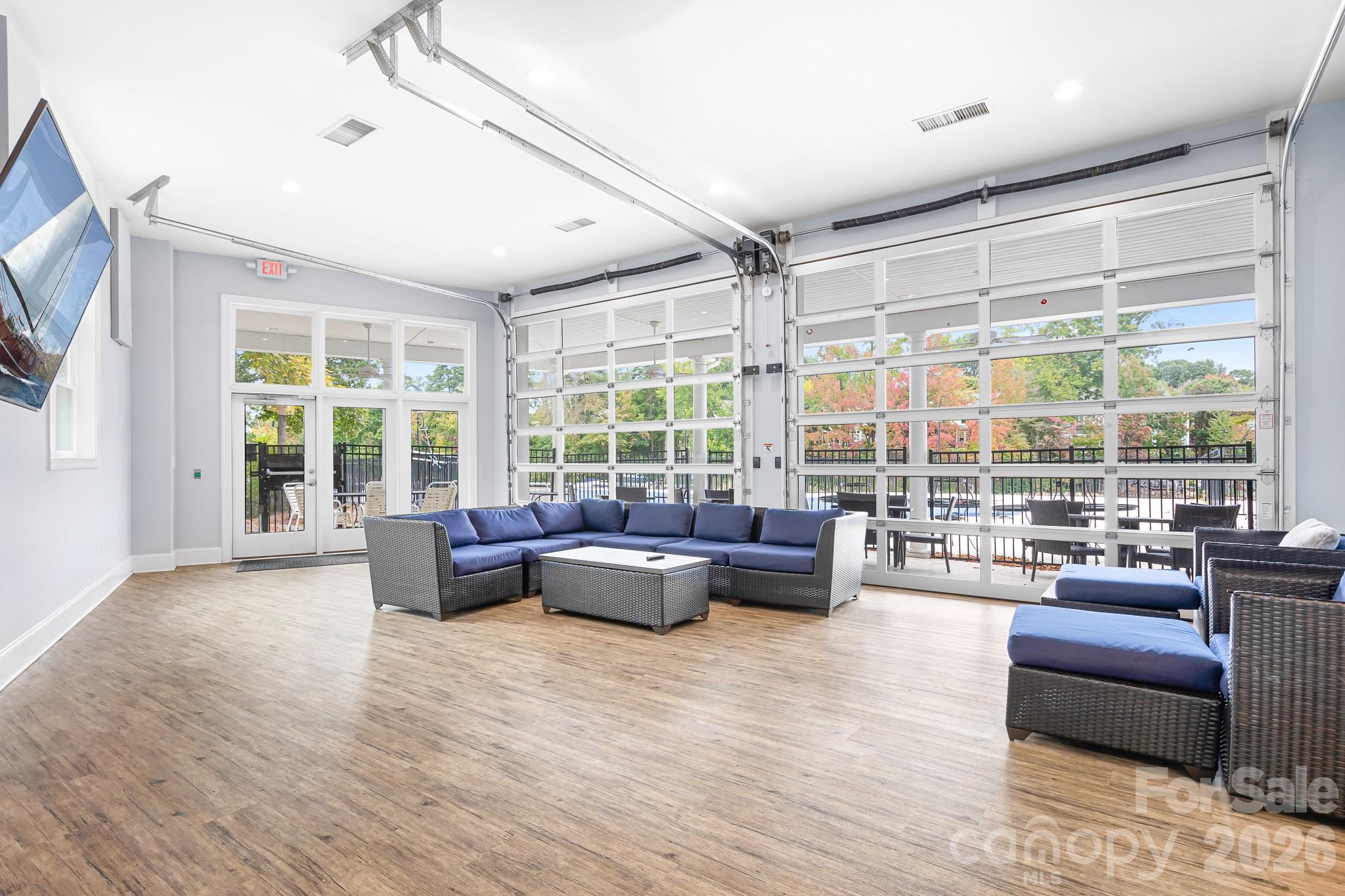 19942 Scanmar Lane — Cornelius