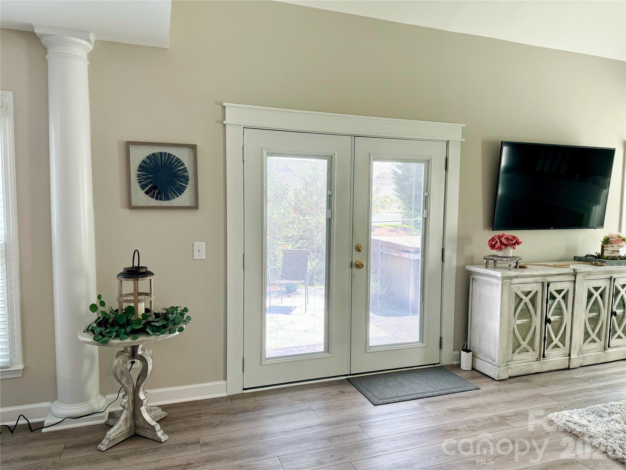 19942 Scanmar Lane — Cornelius