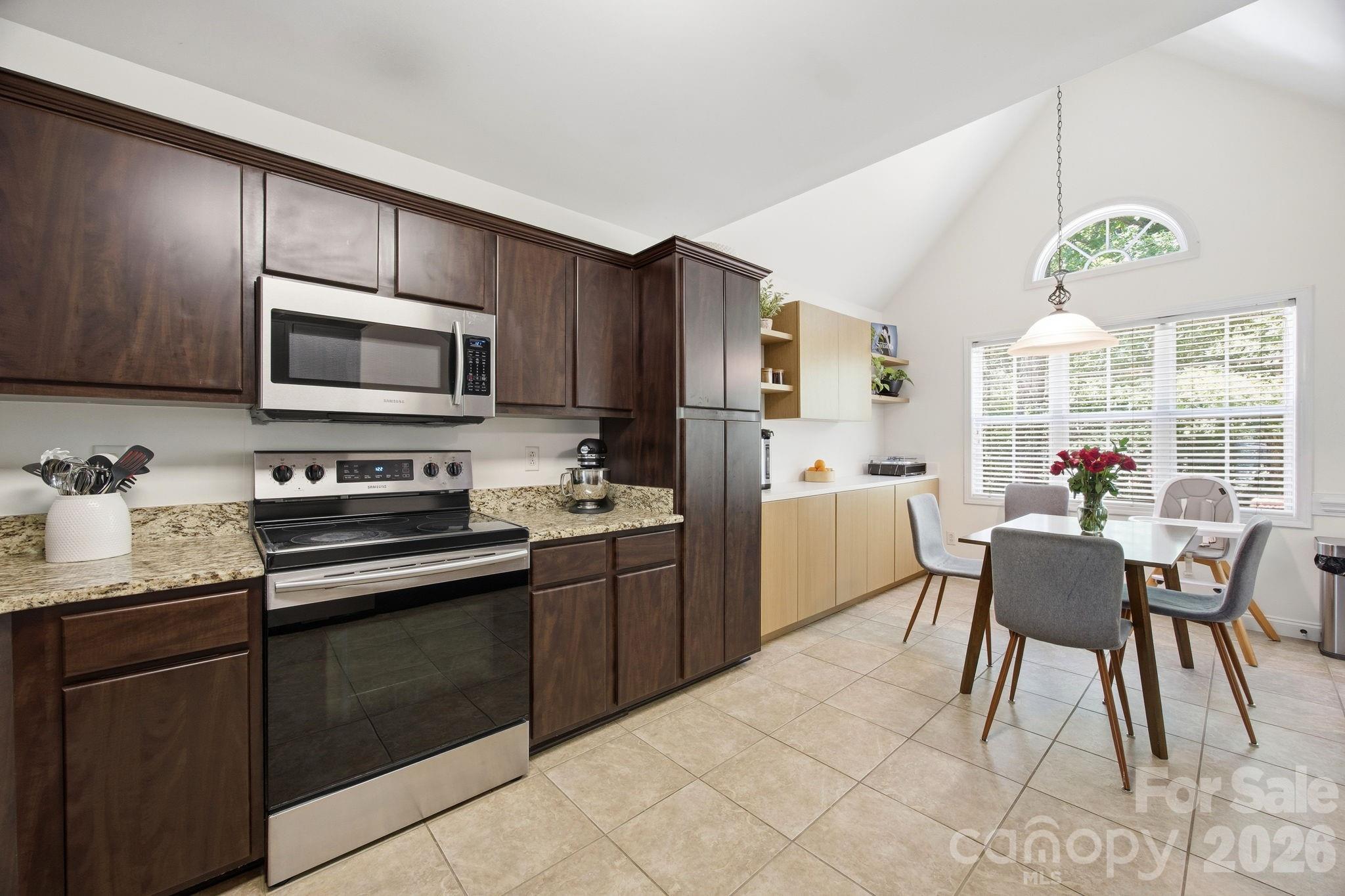 3208 Continental Drive — Monroe