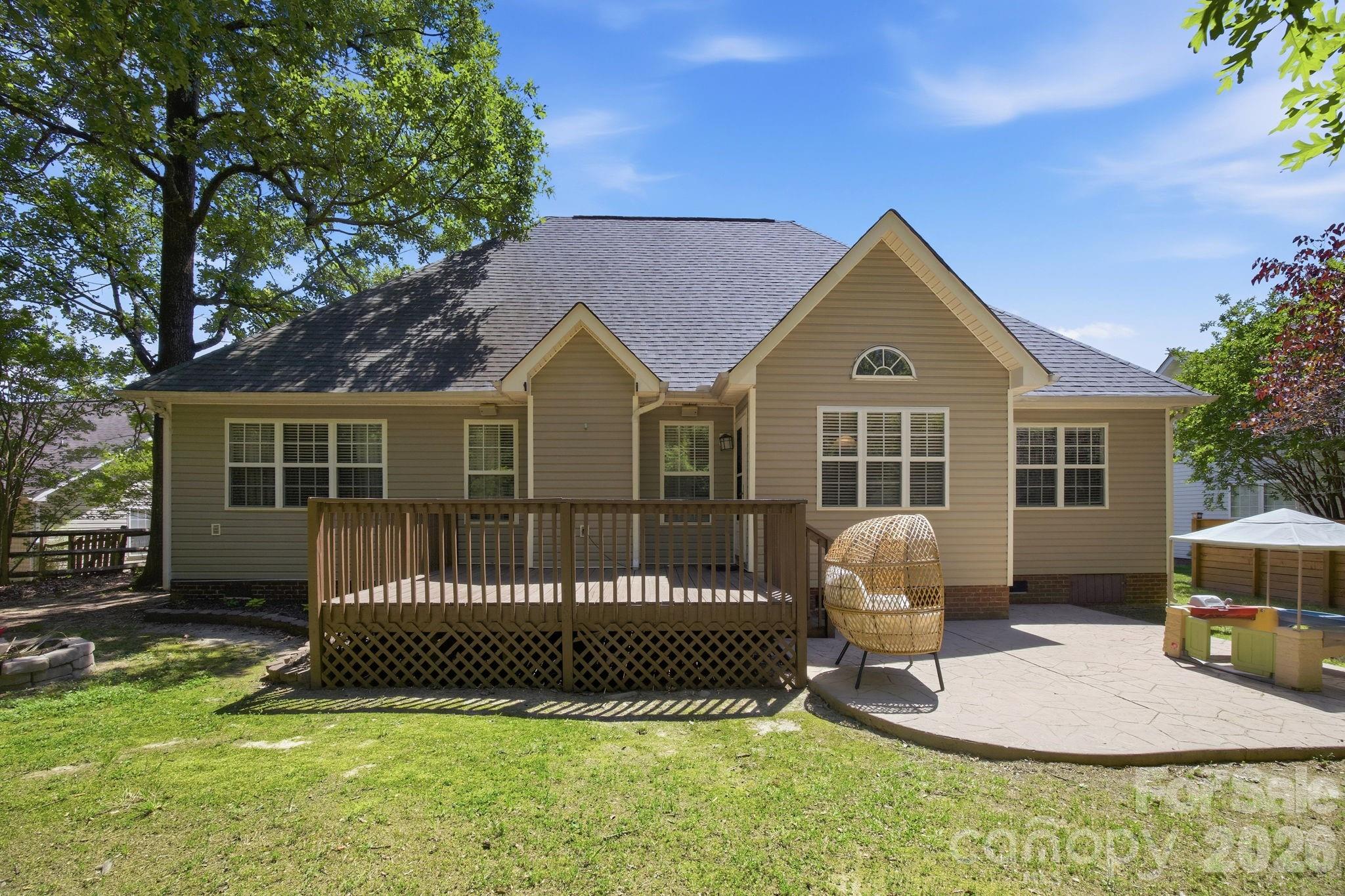 3208 Continental Drive — Monroe