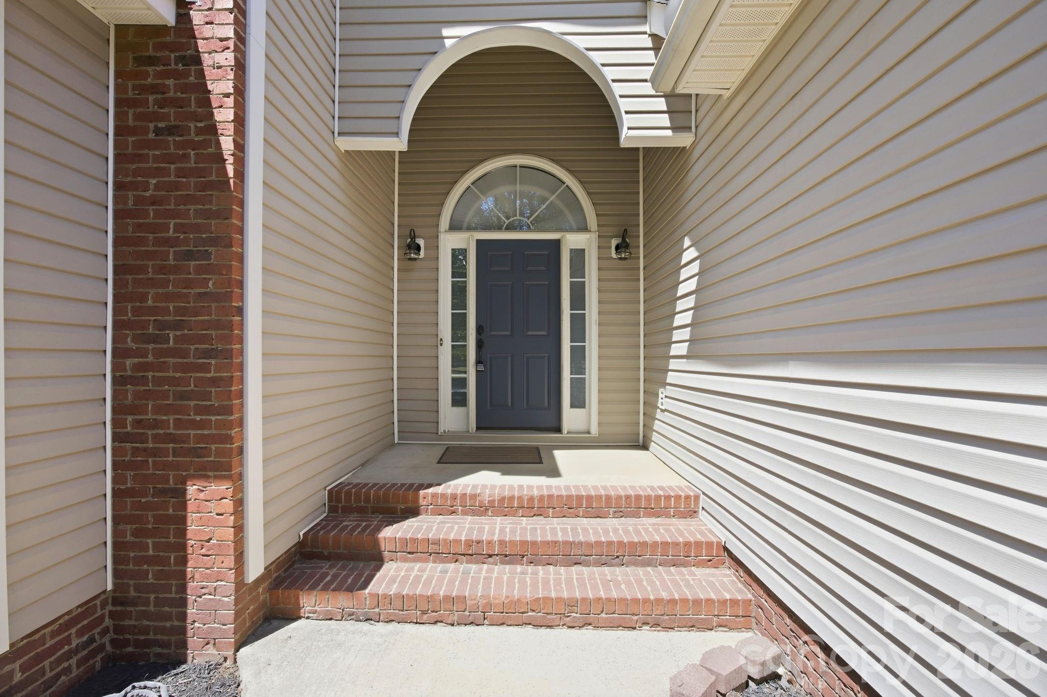 3208 Continental Drive — Monroe