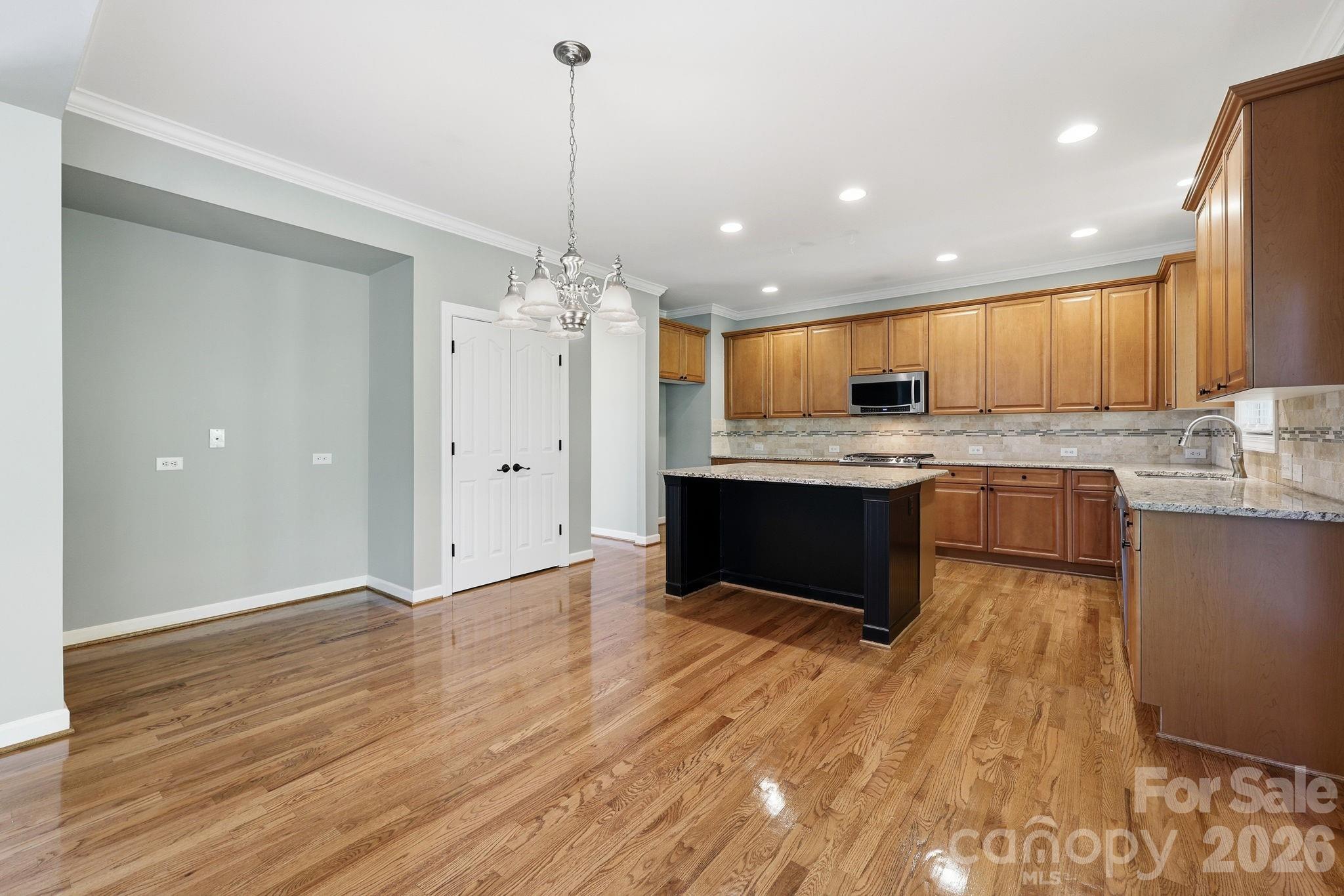 3308 Grandeur Road — Charlotte