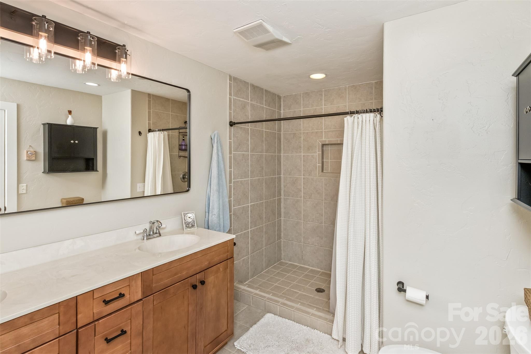 522 Calvert Road — Brevard