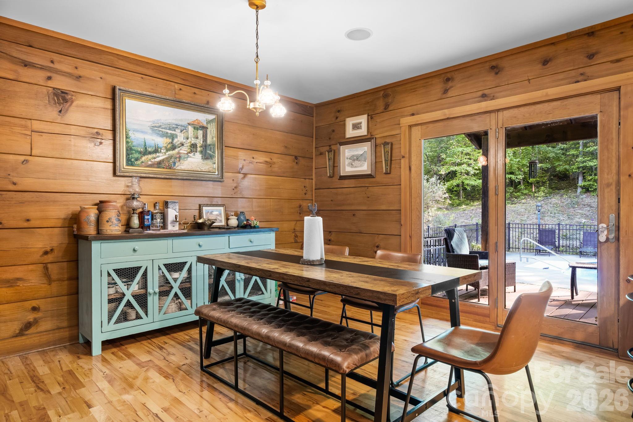 3355 Helton Hartley Place — Lenoir