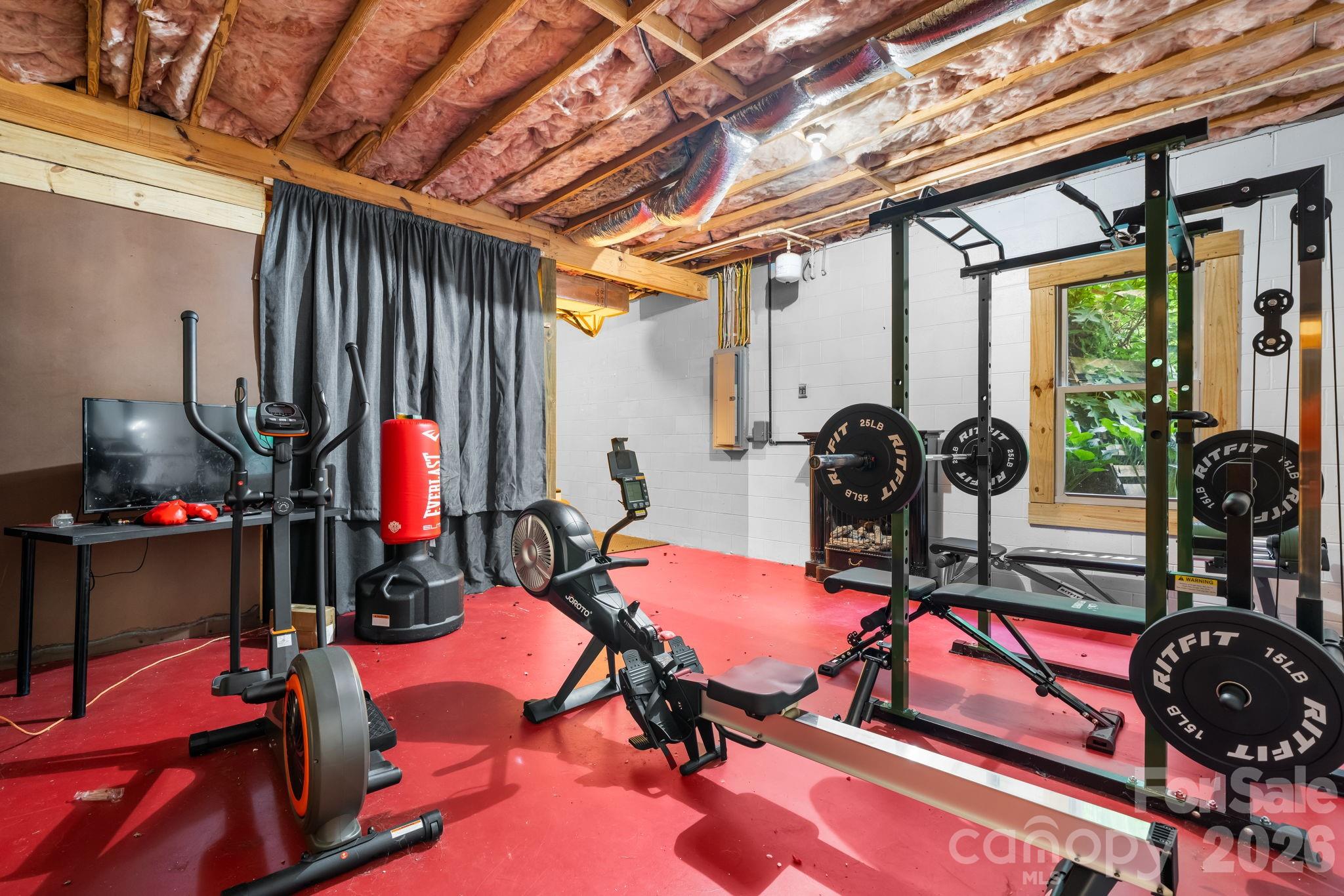 3355 Helton Hartley Place — Lenoir