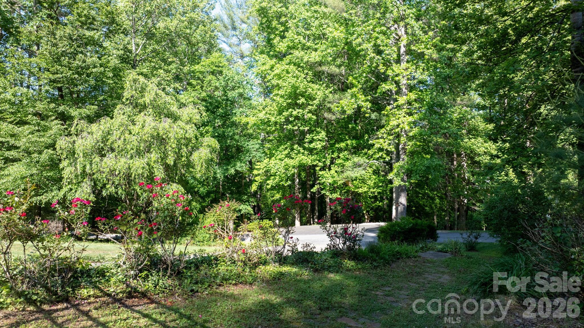 3355 Helton Hartley Place — Lenoir
