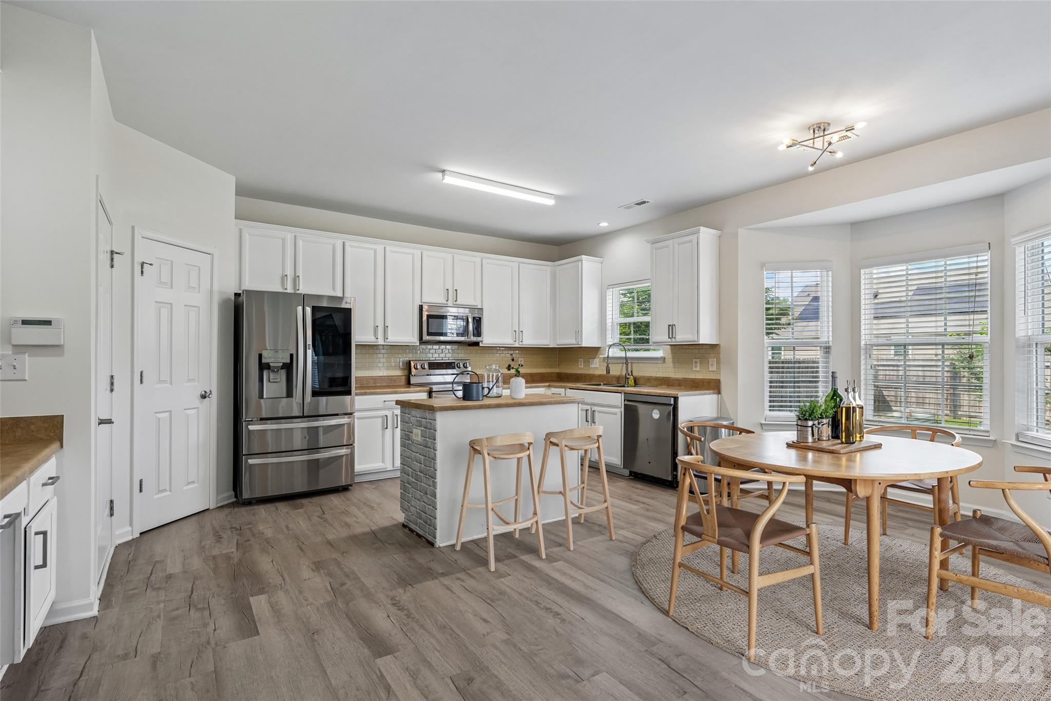 9621 Rothman Lane — Charlotte