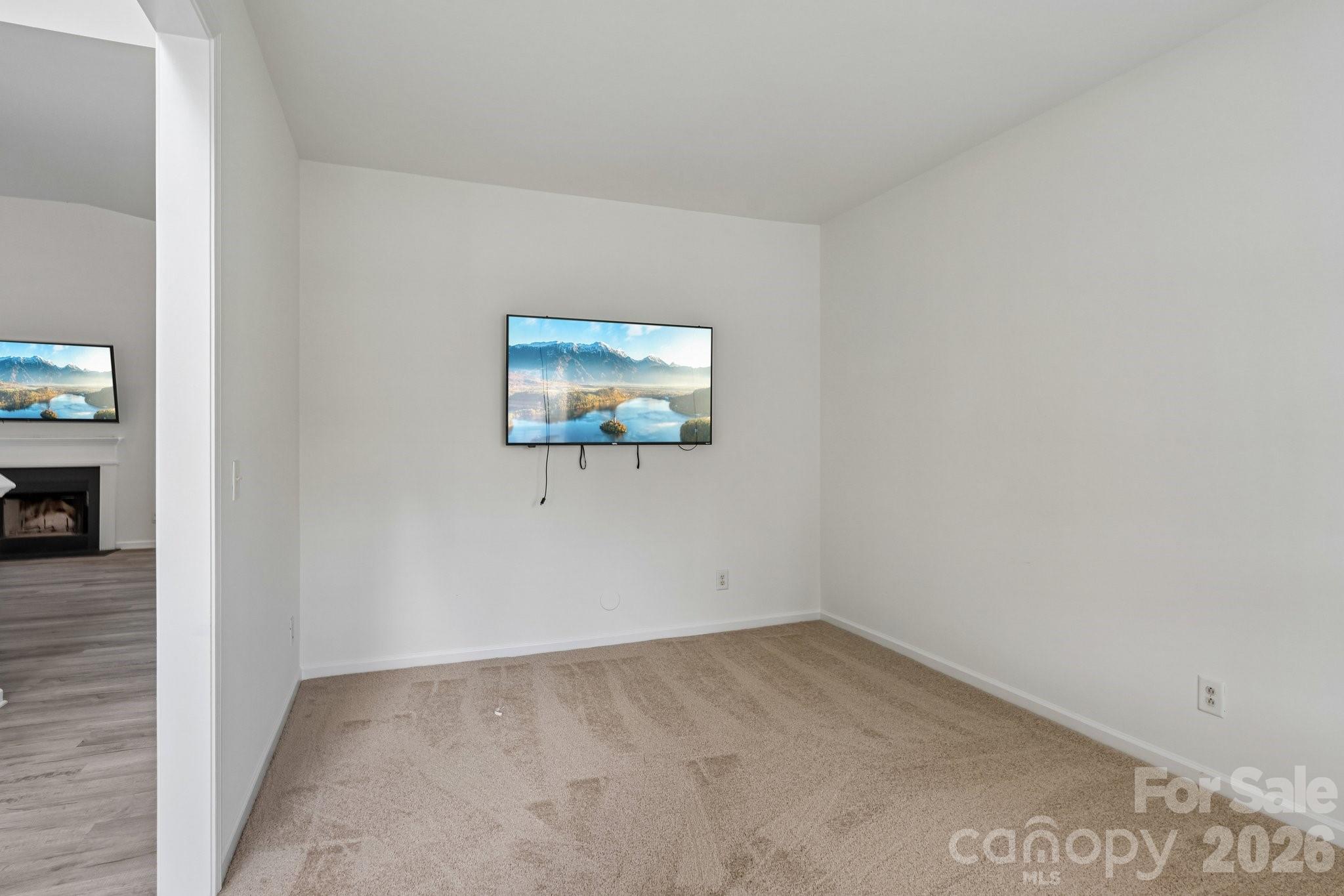 9621 Rothman Lane — Charlotte