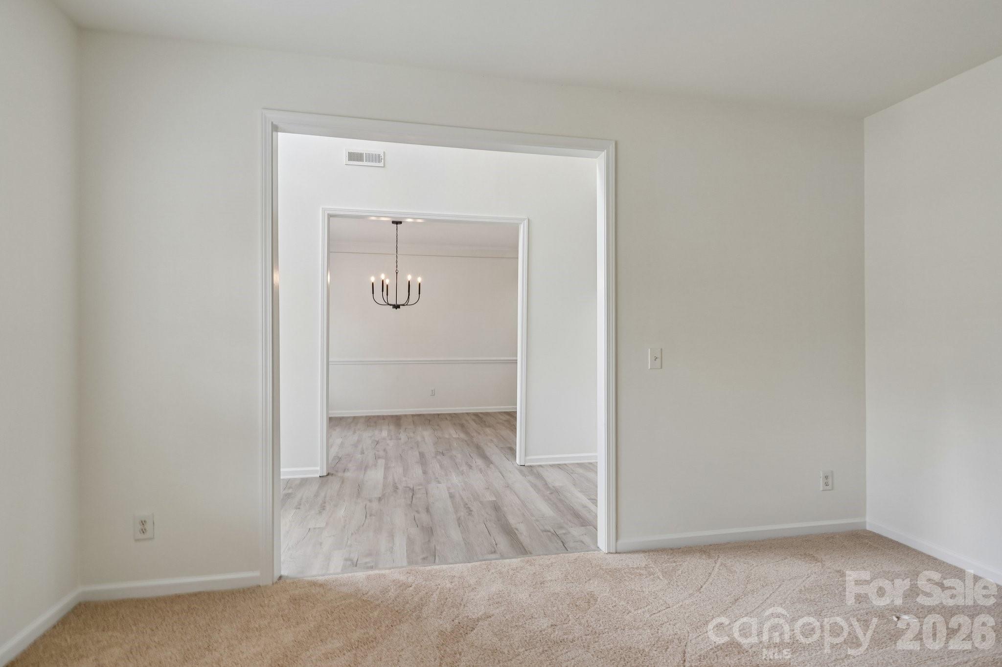 9621 Rothman Lane — Charlotte