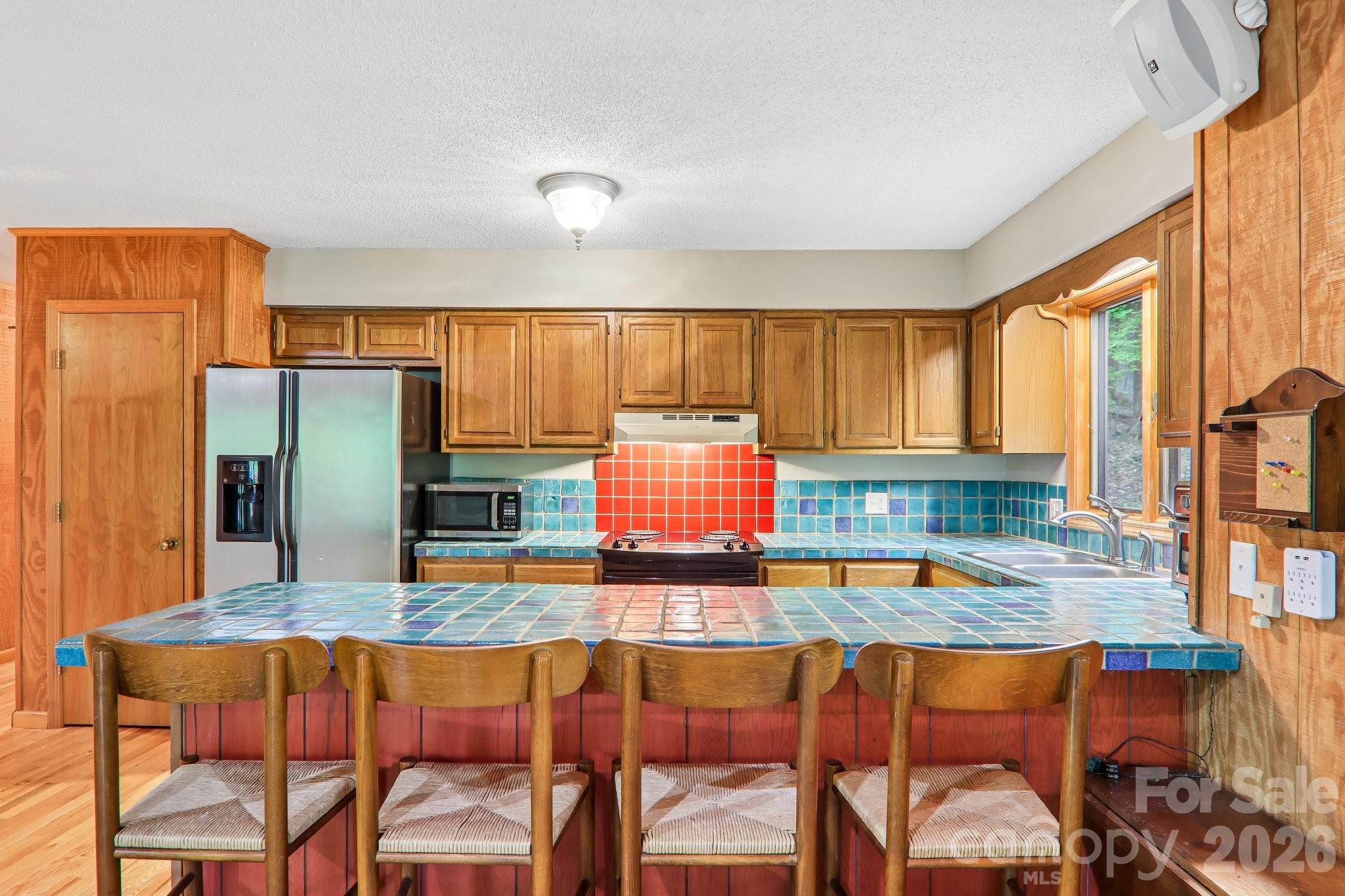 101 Oak Ridge Court — Mars Hill