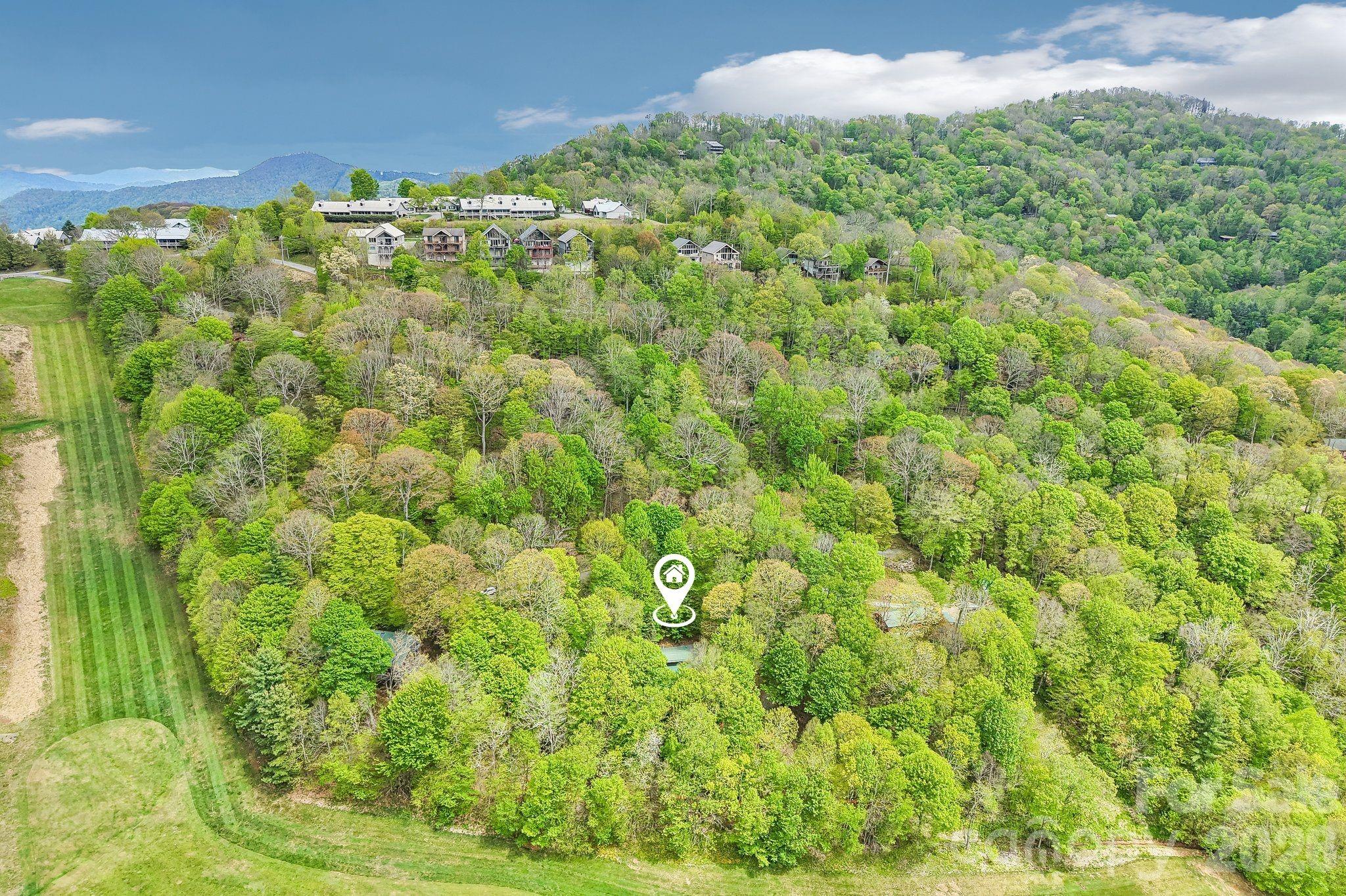 101 Oak Ridge Court — Mars Hill