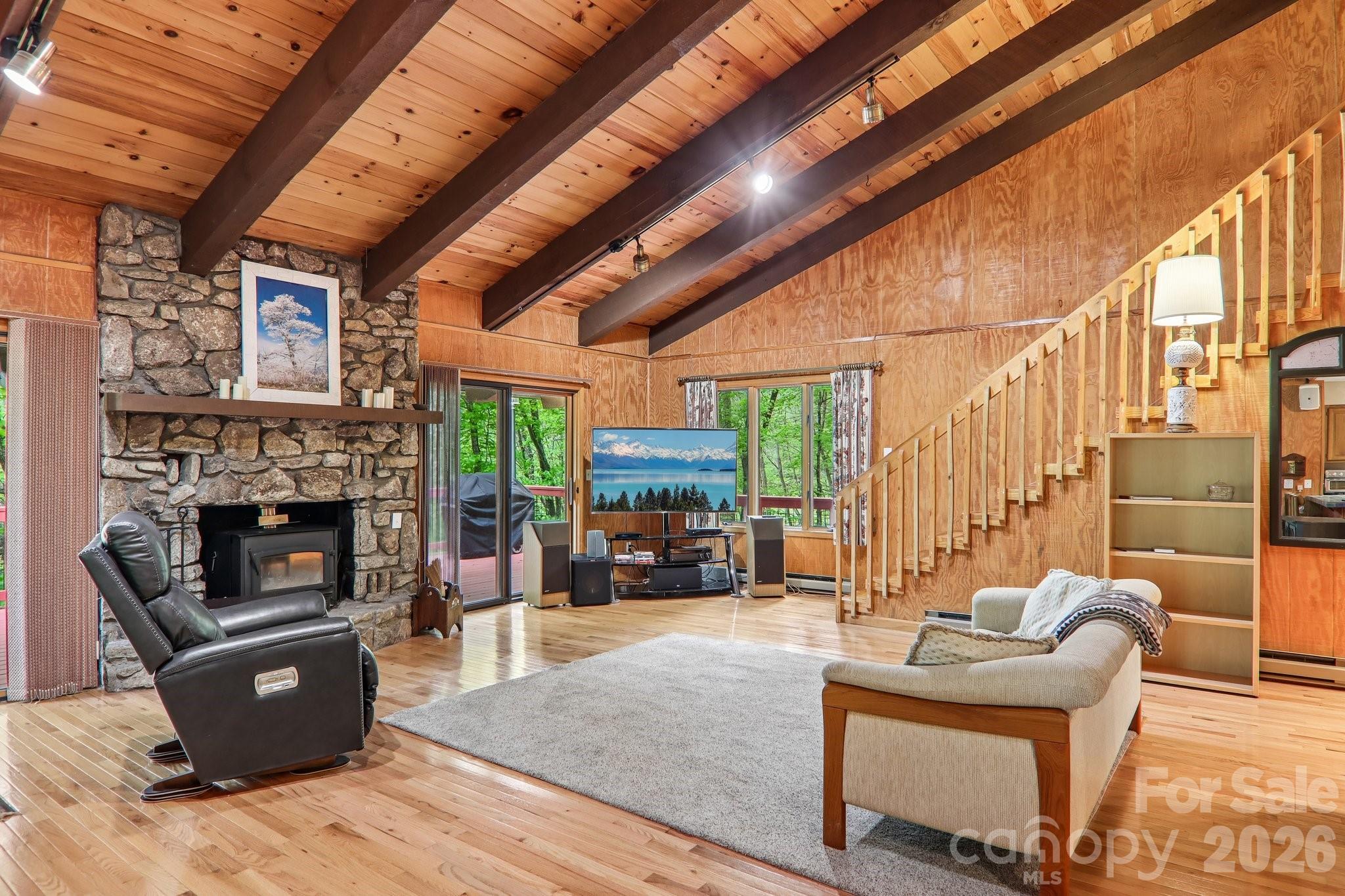 101 Oak Ridge Court — Mars Hill