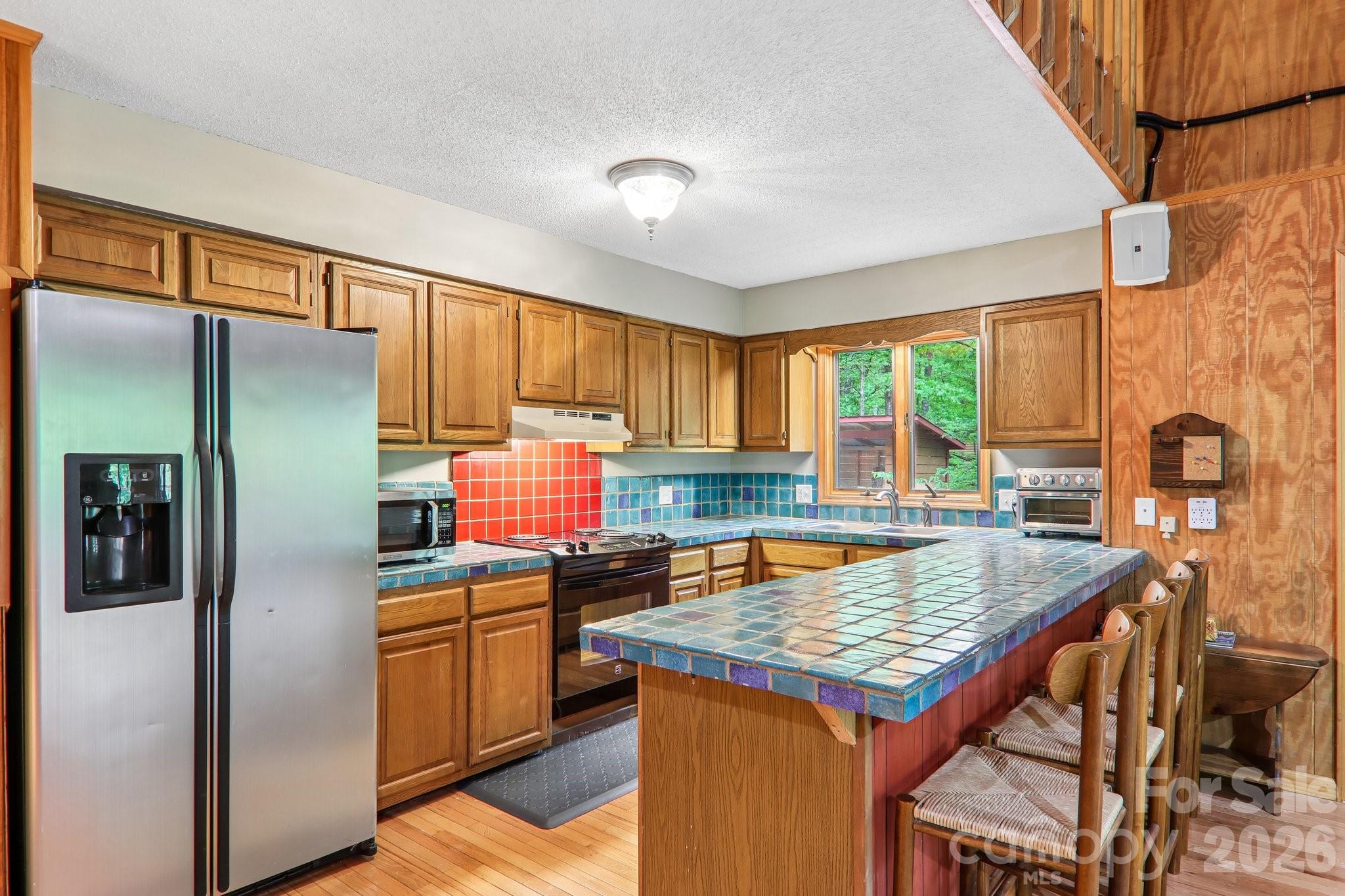 101 Oak Ridge Court — Mars Hill