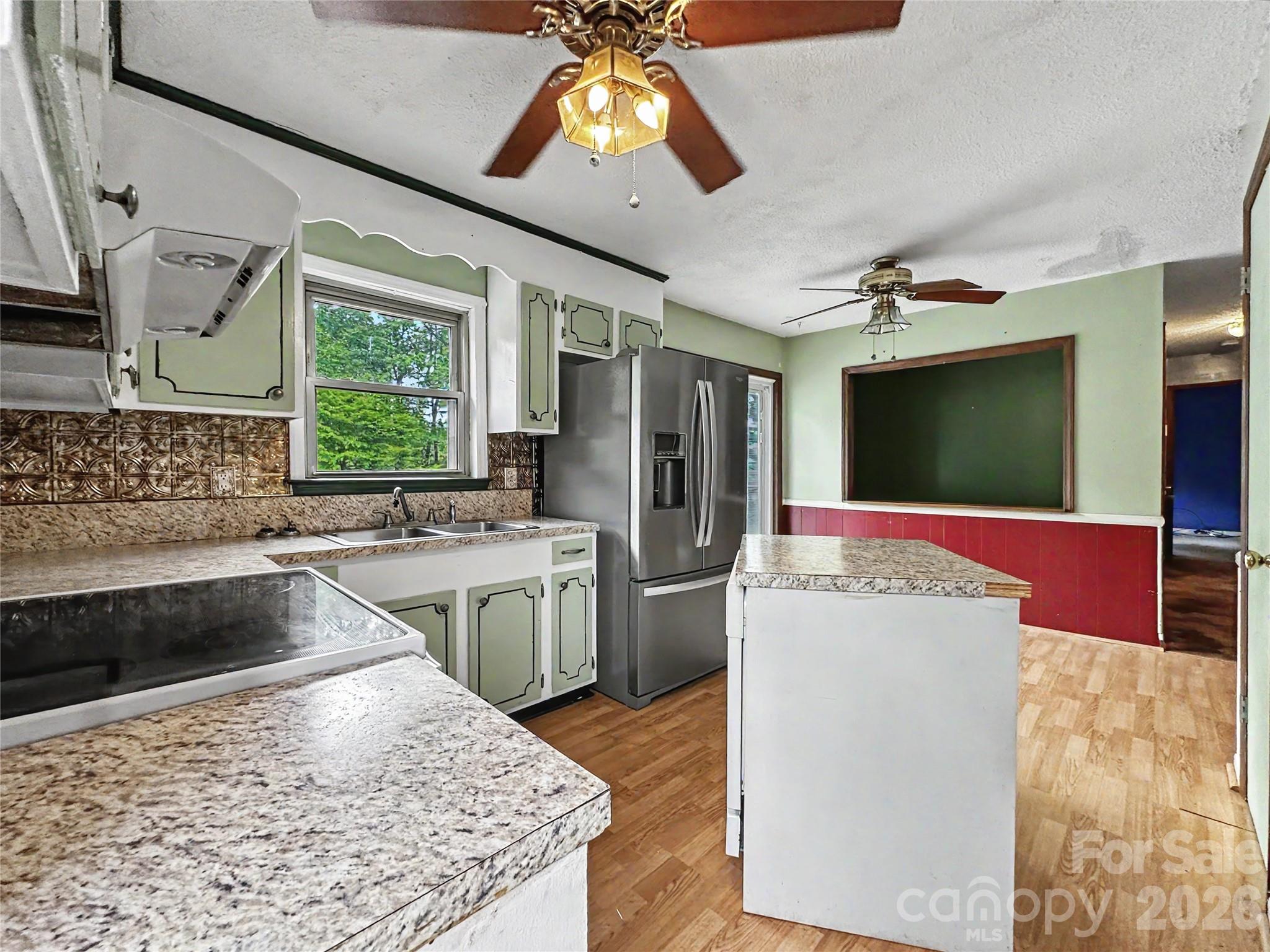 169 Hemingway Lane — Statesville