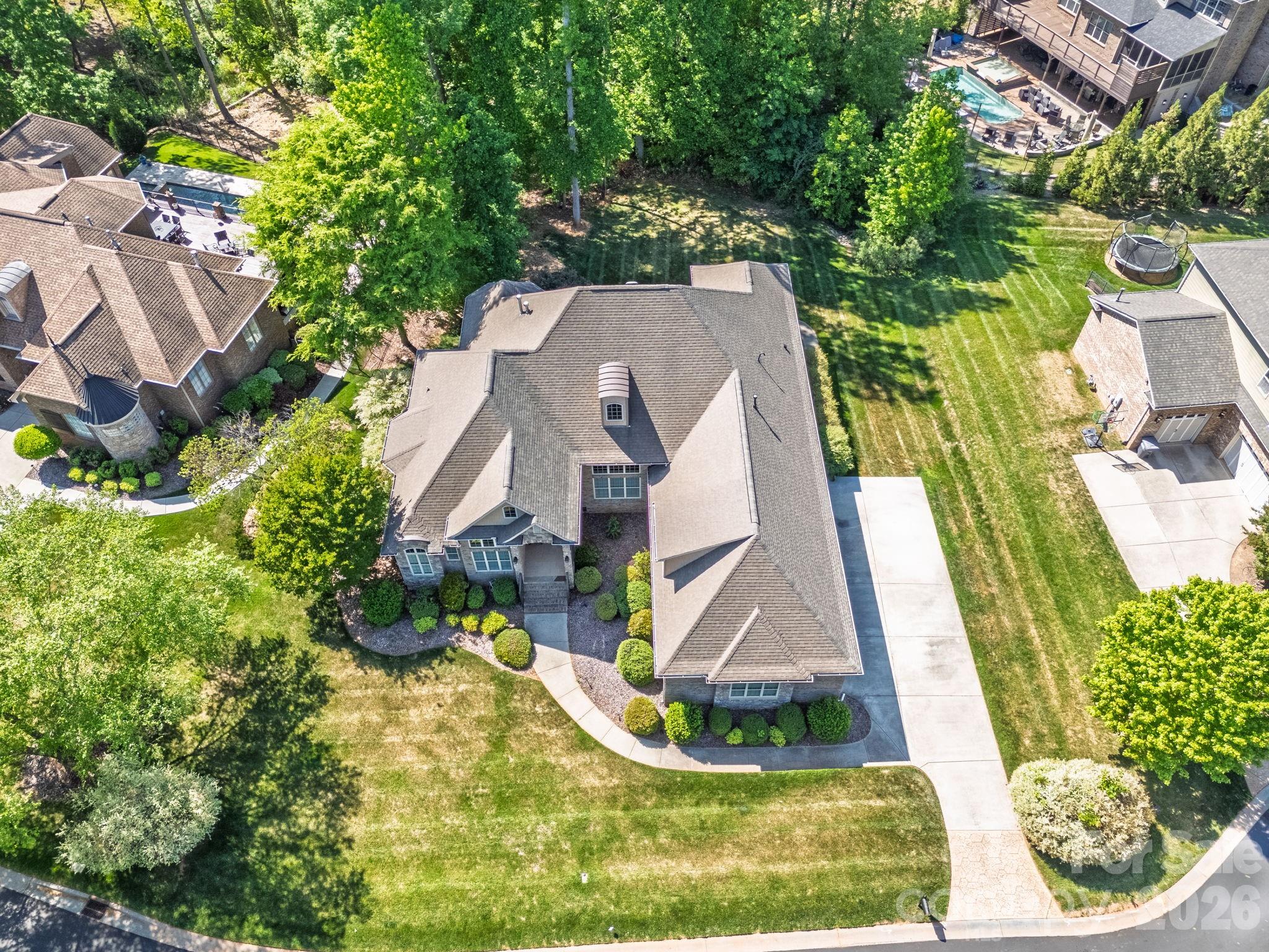 3138 rappahannock Court #16 — Matthews