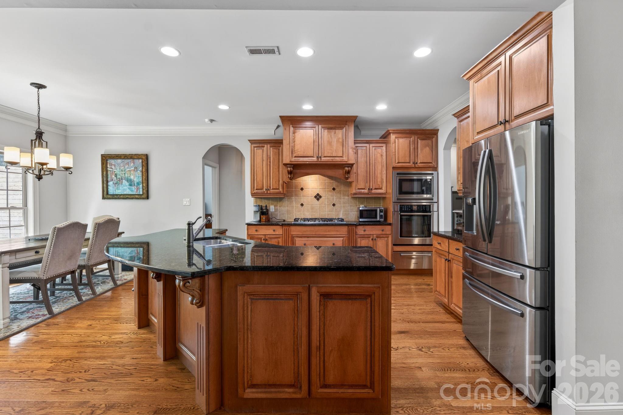 3138 rappahannock Court #16 — Matthews