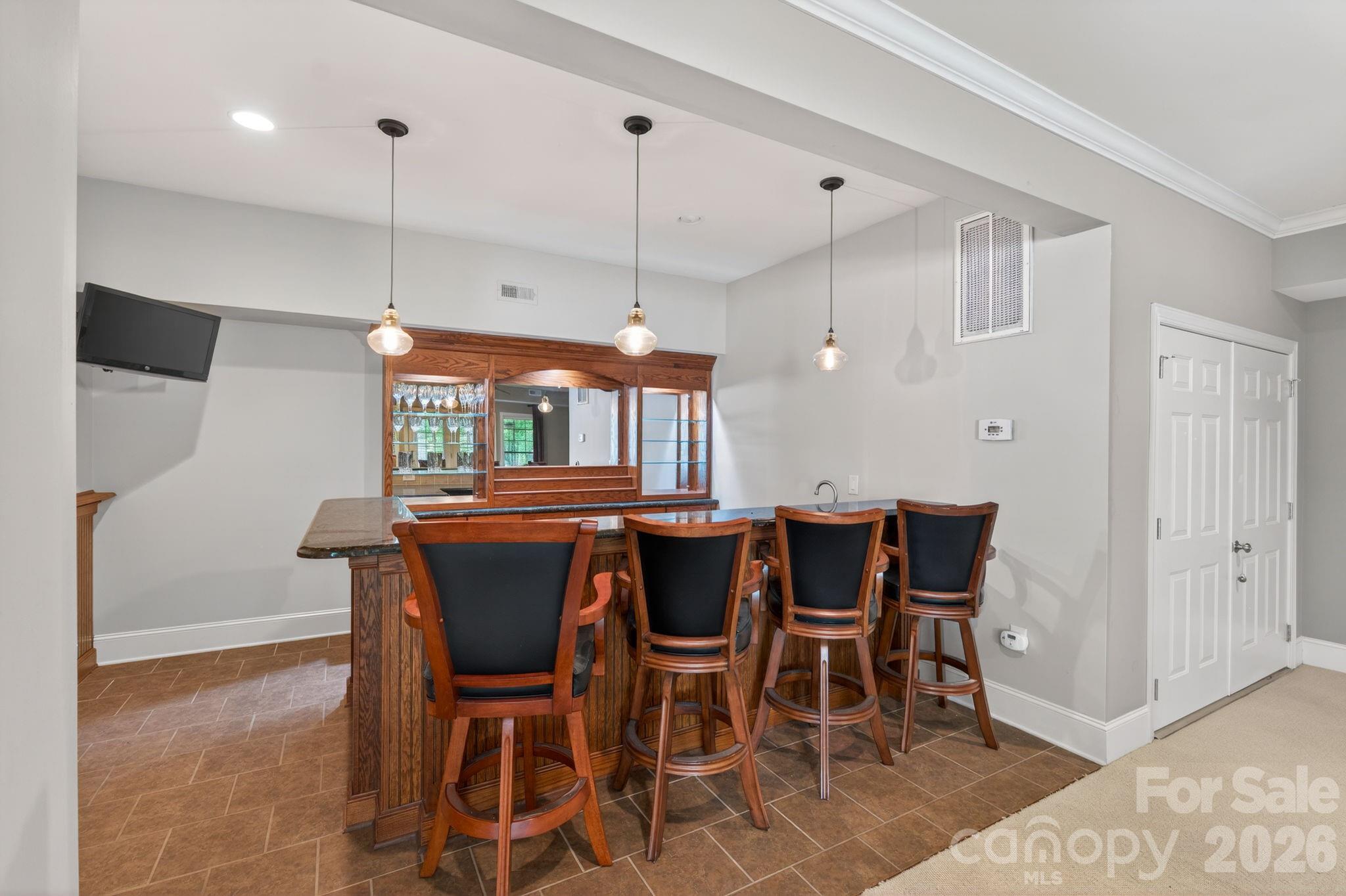 3138 rappahannock Court #16 — Matthews