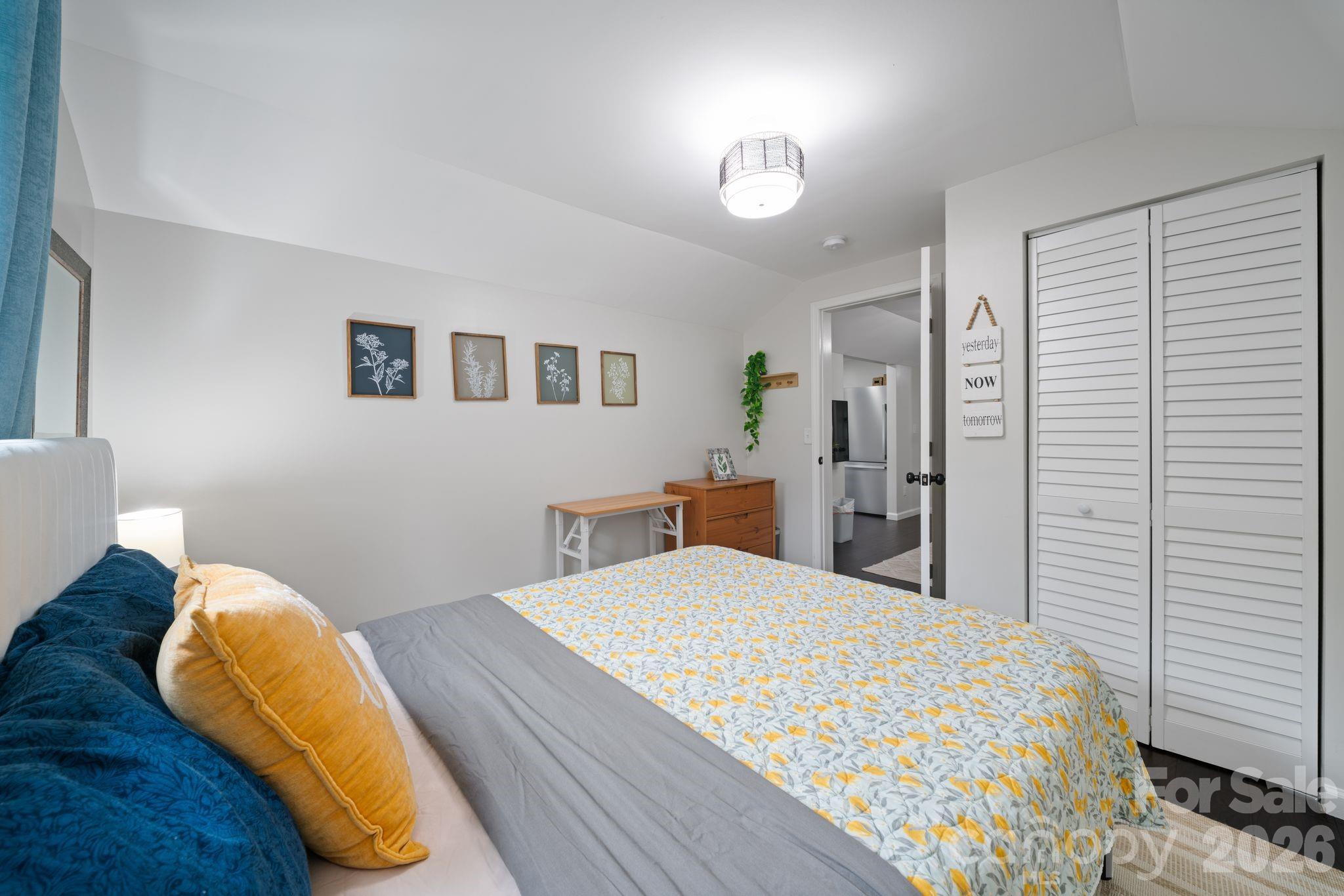 2 Laban Lane — Asheville